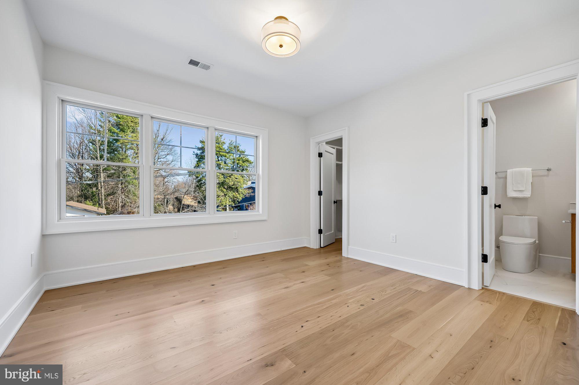 DUNLOP HILLS - Residential