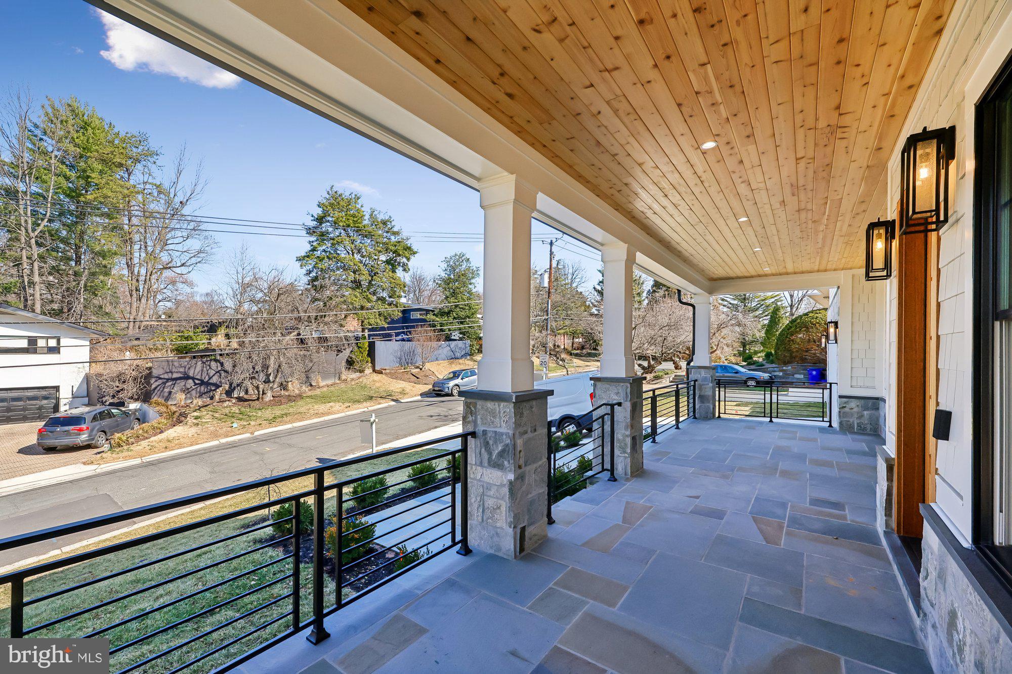 DUNLOP HILLS - Residential