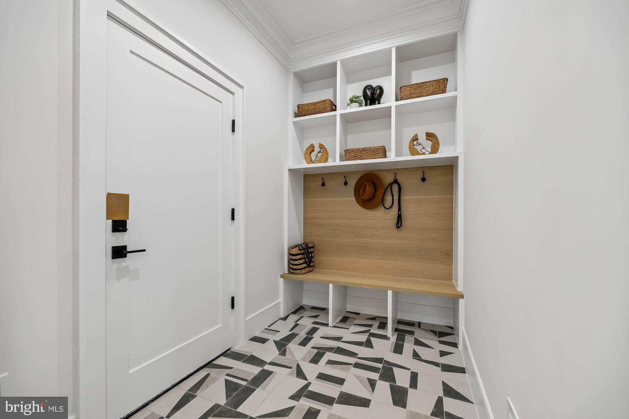 DUNLOP HILLS - Residential