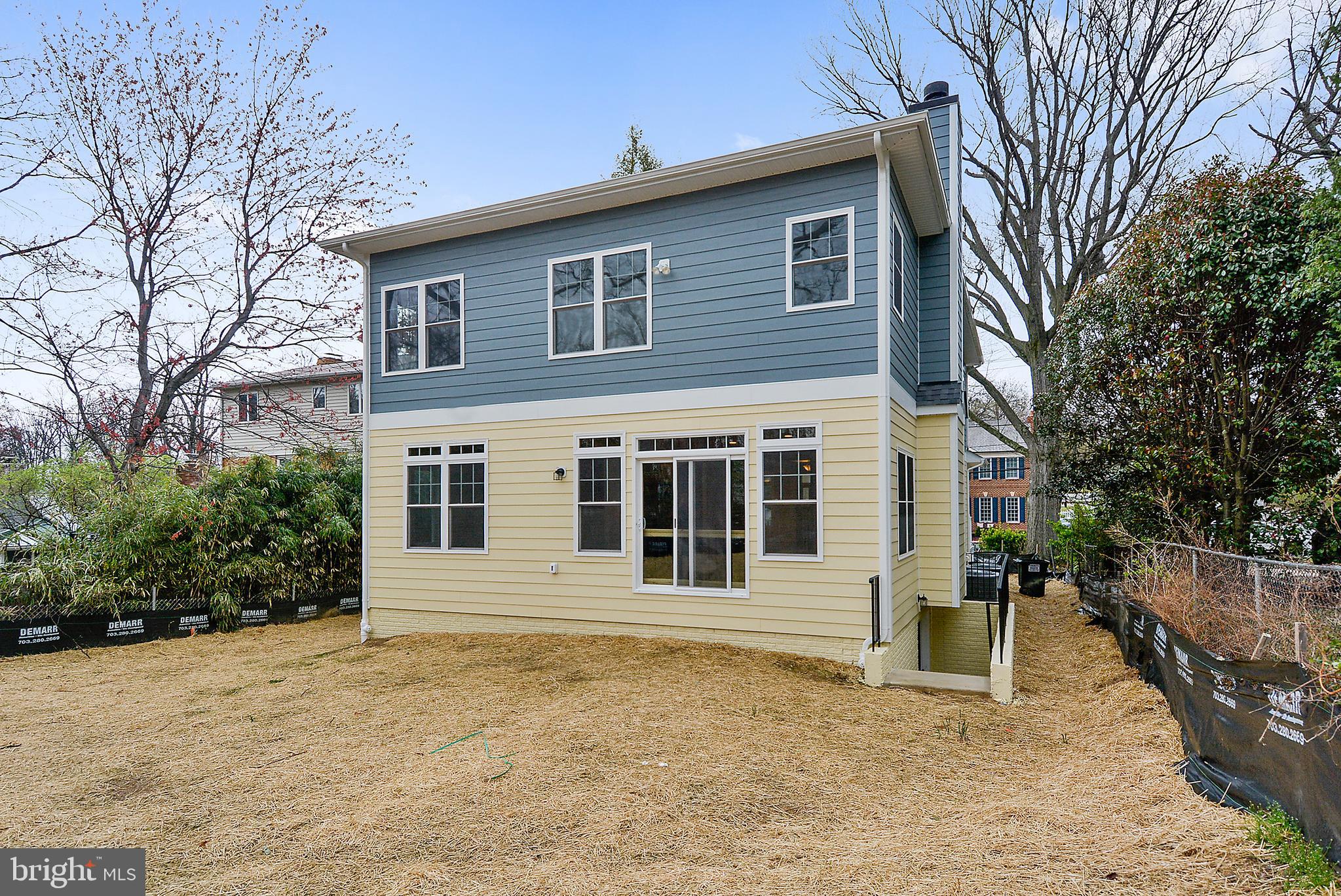 DOUGLAS PARK - Residential