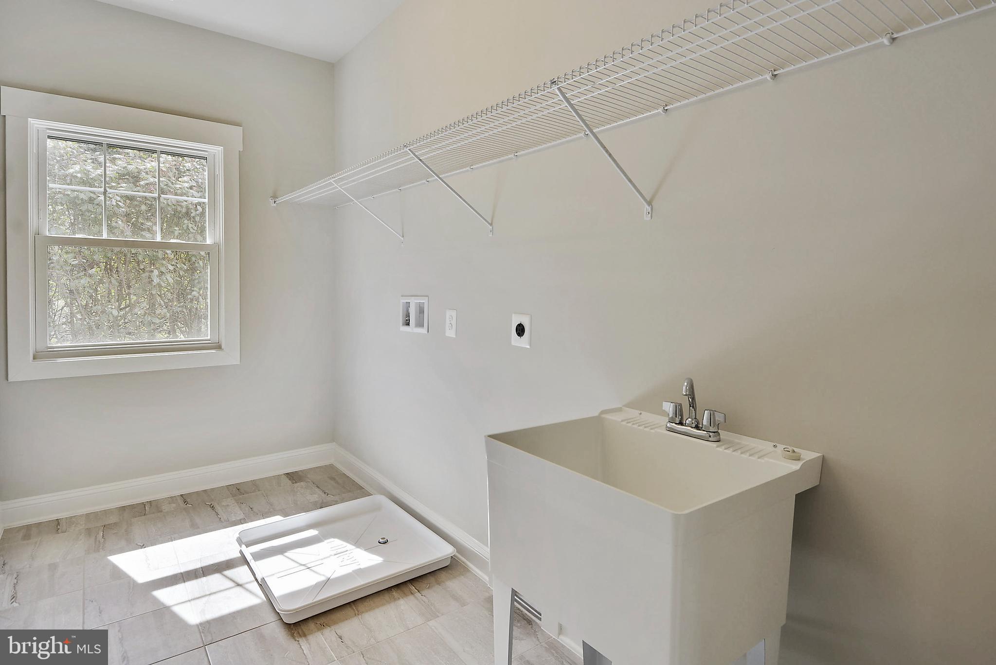 DOUGLAS PARK - Residential