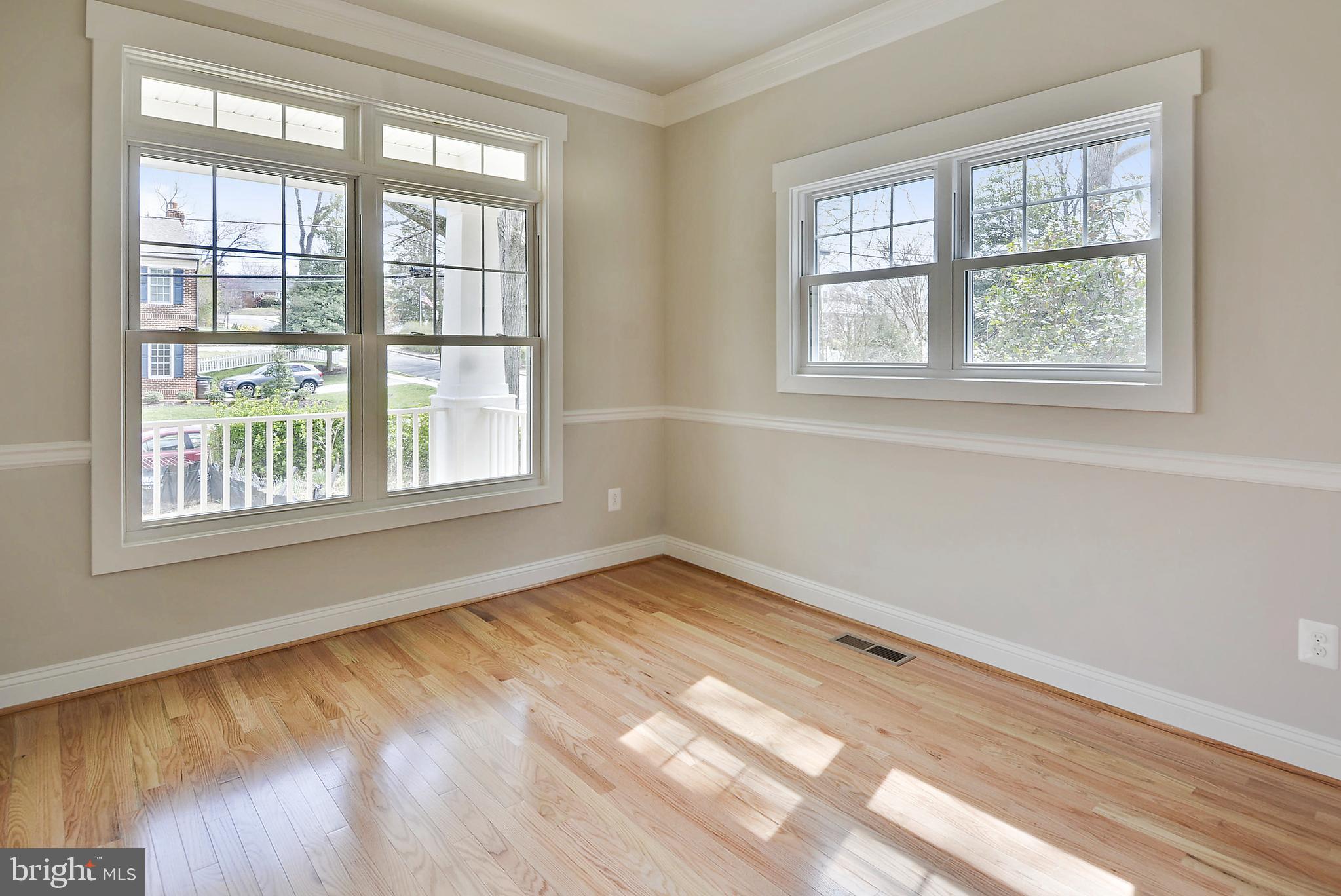 DOUGLAS PARK - Residential