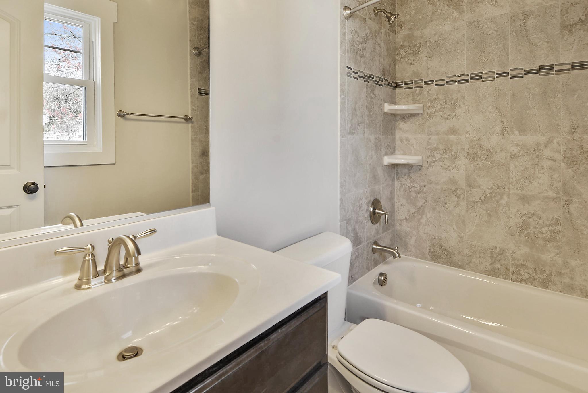 DOUGLAS PARK - Residential