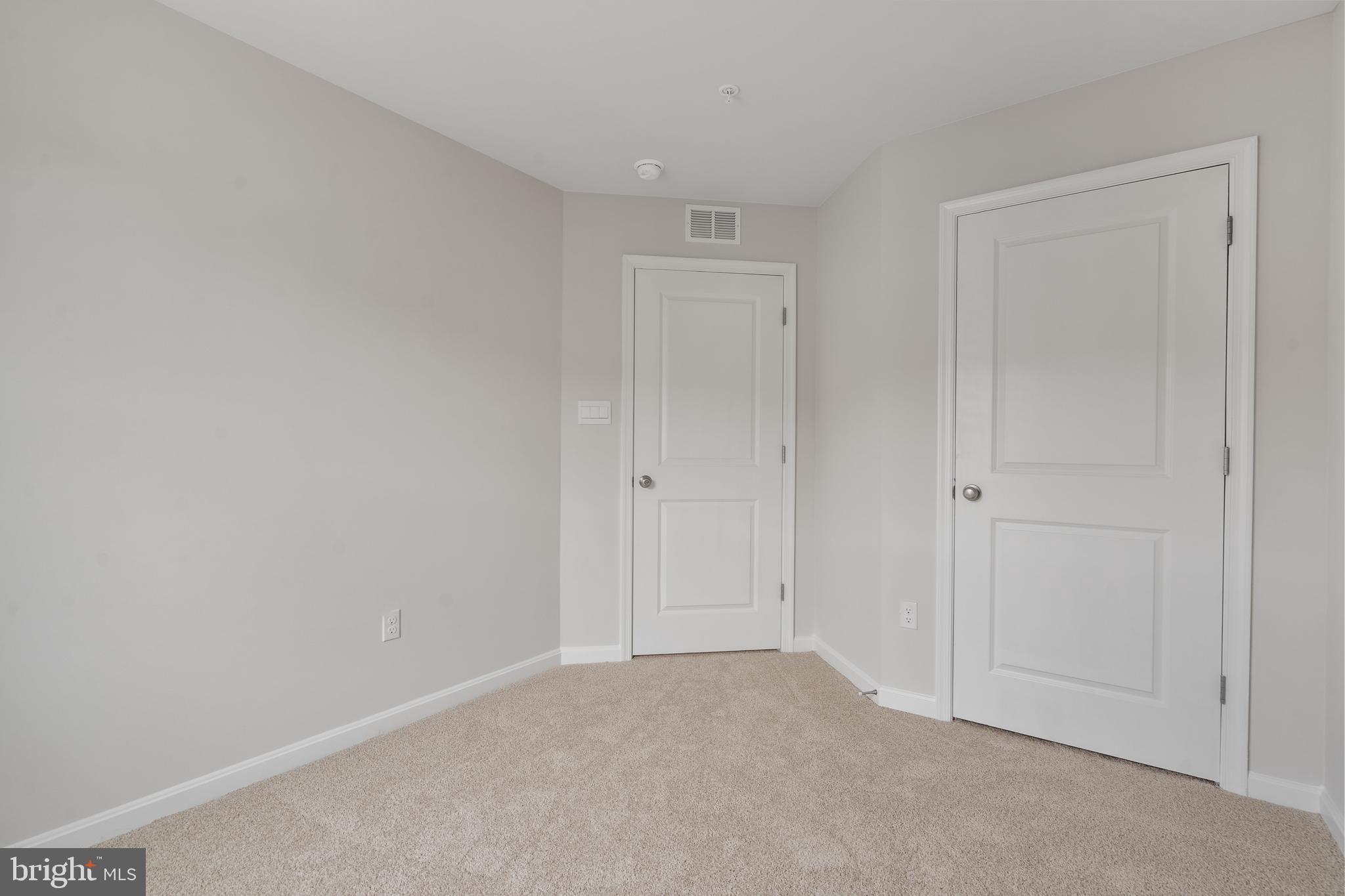 WOODYARD STATION - Residential Lease