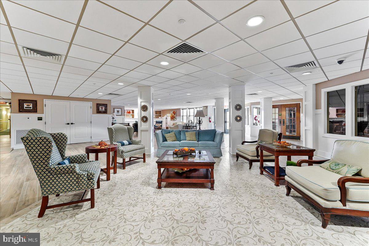 WINDSOR AT GLEN MI - Residential