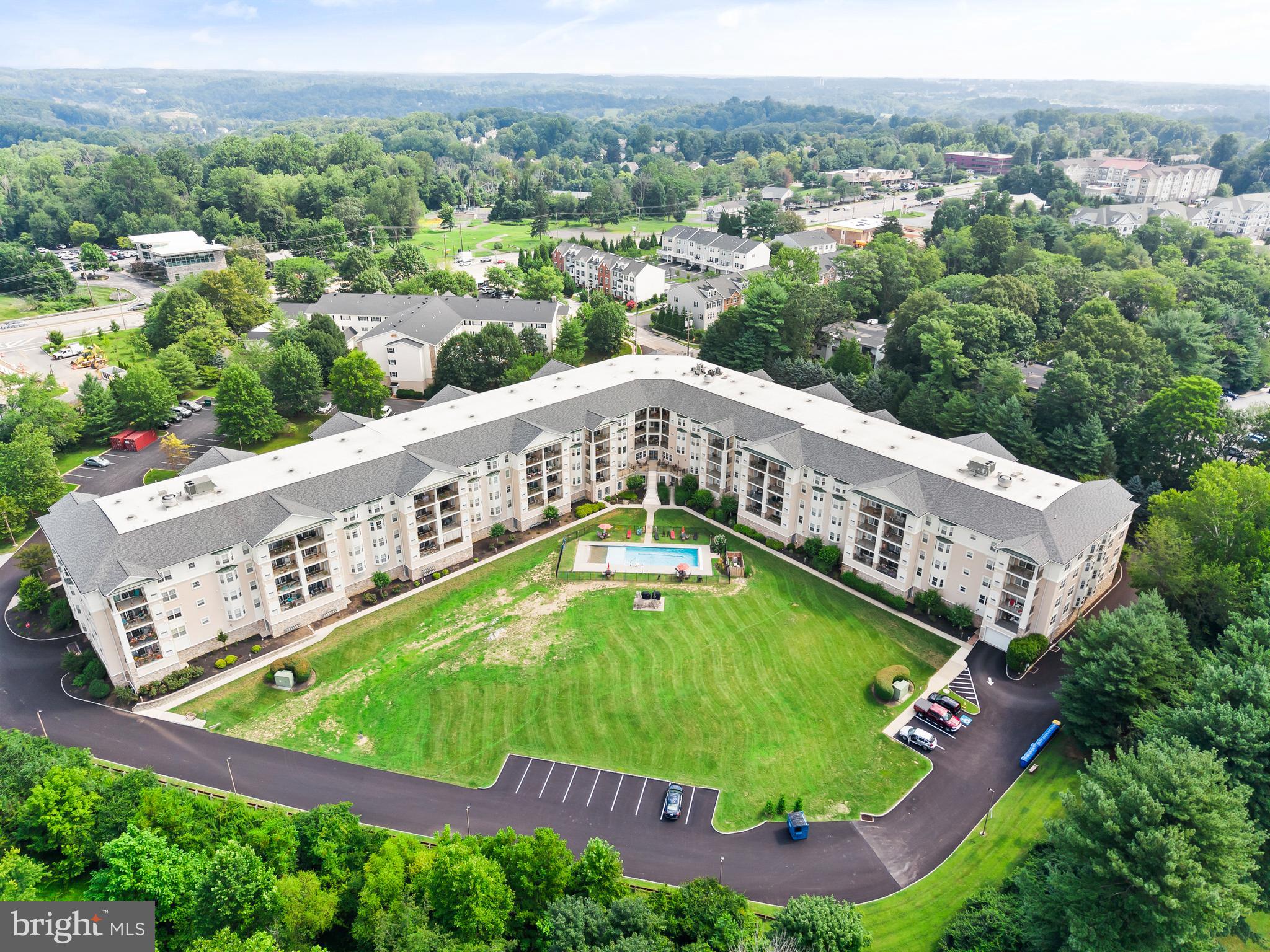 WINDSOR AT GLEN MI - Residential