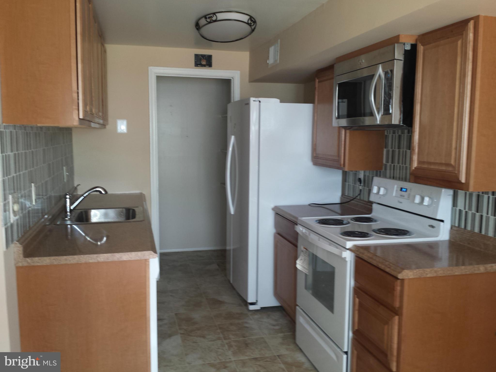 BROOKSHIRE - Residential Lease