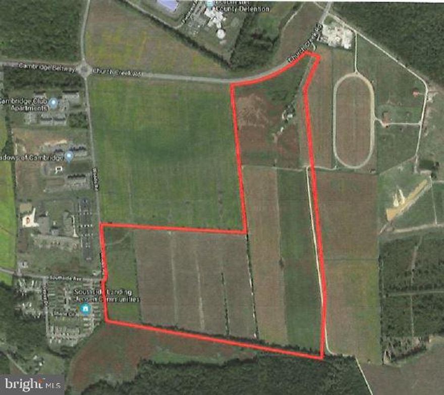 This is the largest undeveloped general commercial land in the City of Cambridge. It consists of 123 acres with water, sewer and pump station available on Woods Rd.  The zoning also allows for large industrial buildings for storage and distribution.