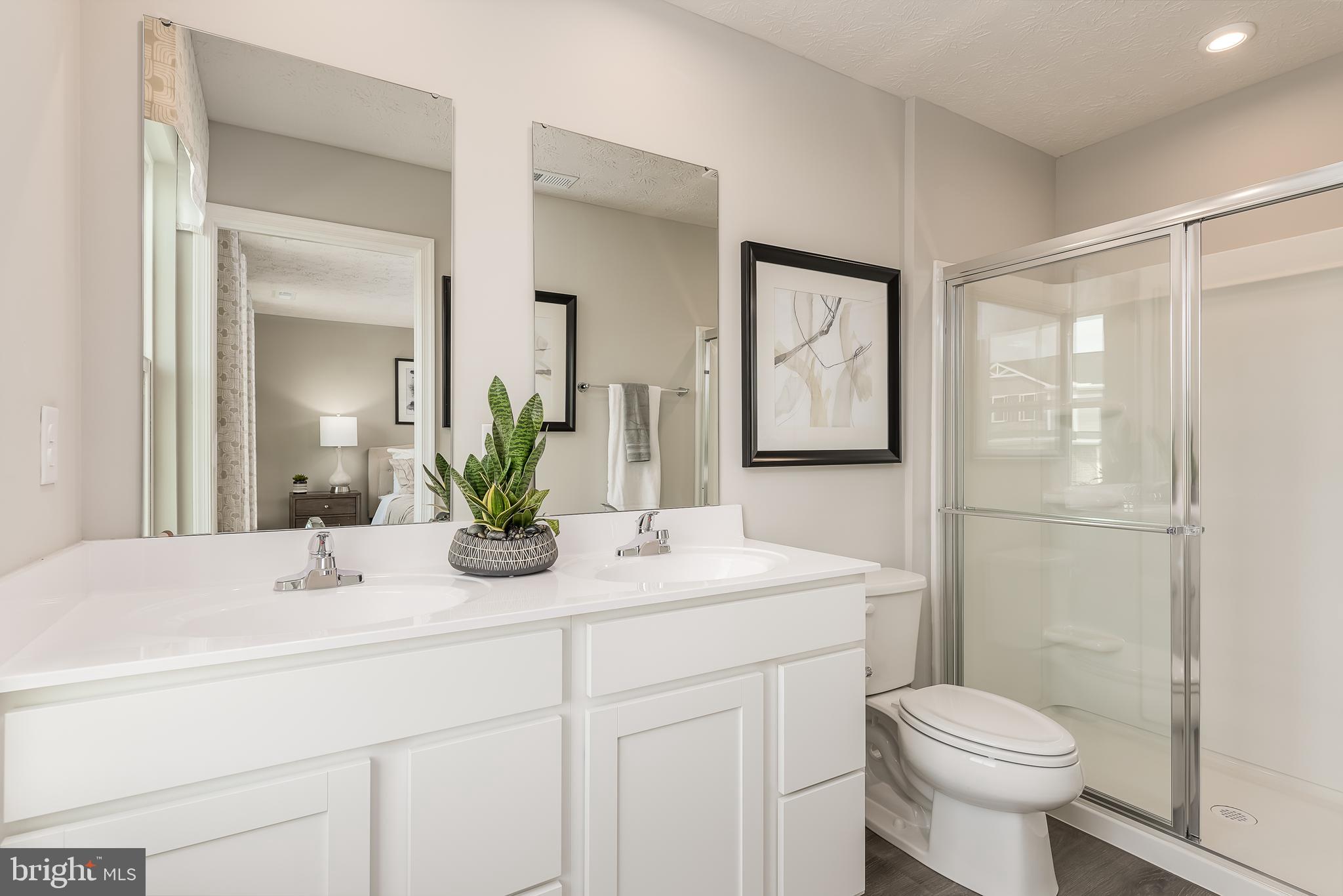 CARDINAL POINTE - Residential