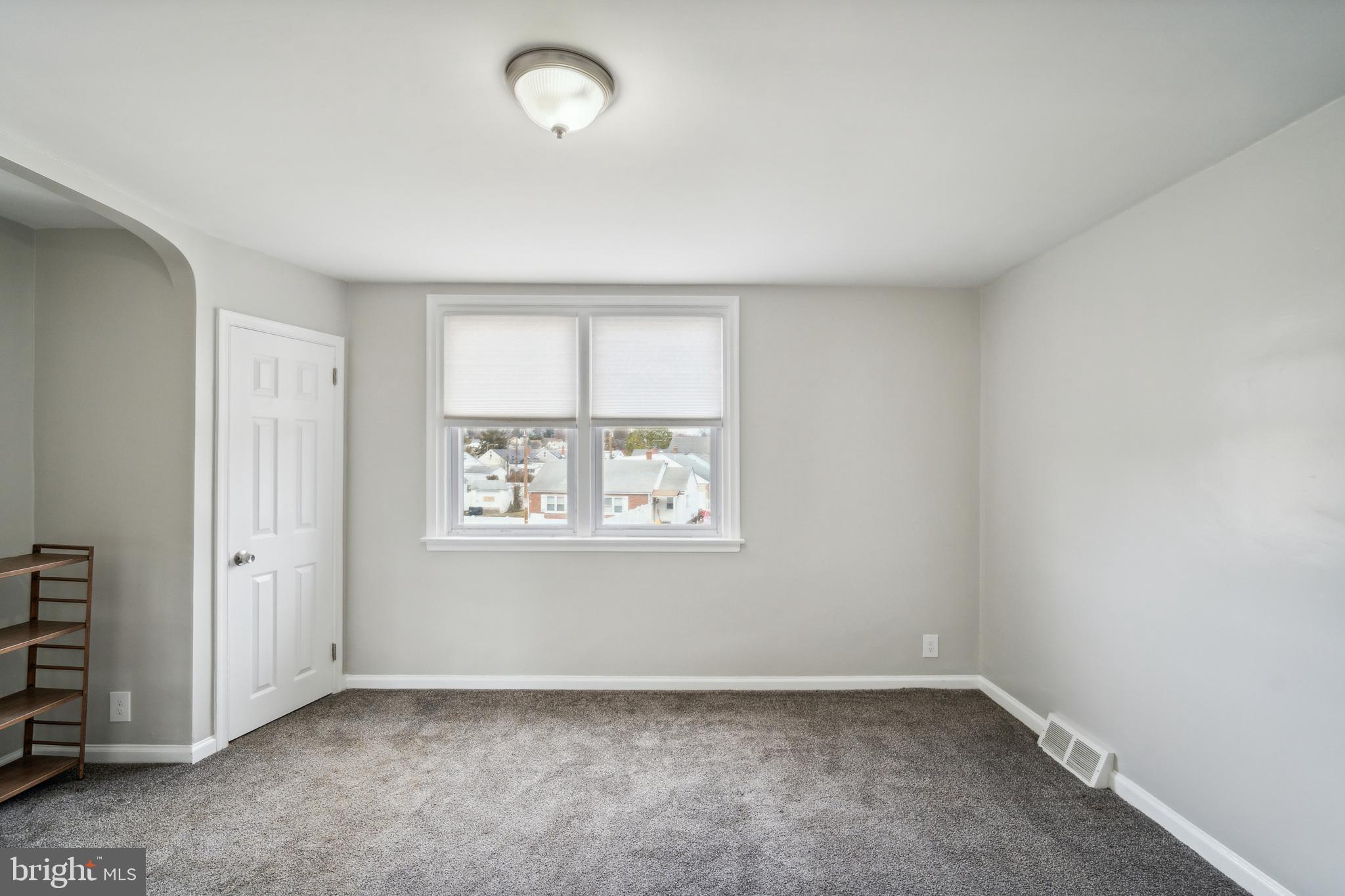 ACADEMY GARDENS - Residential