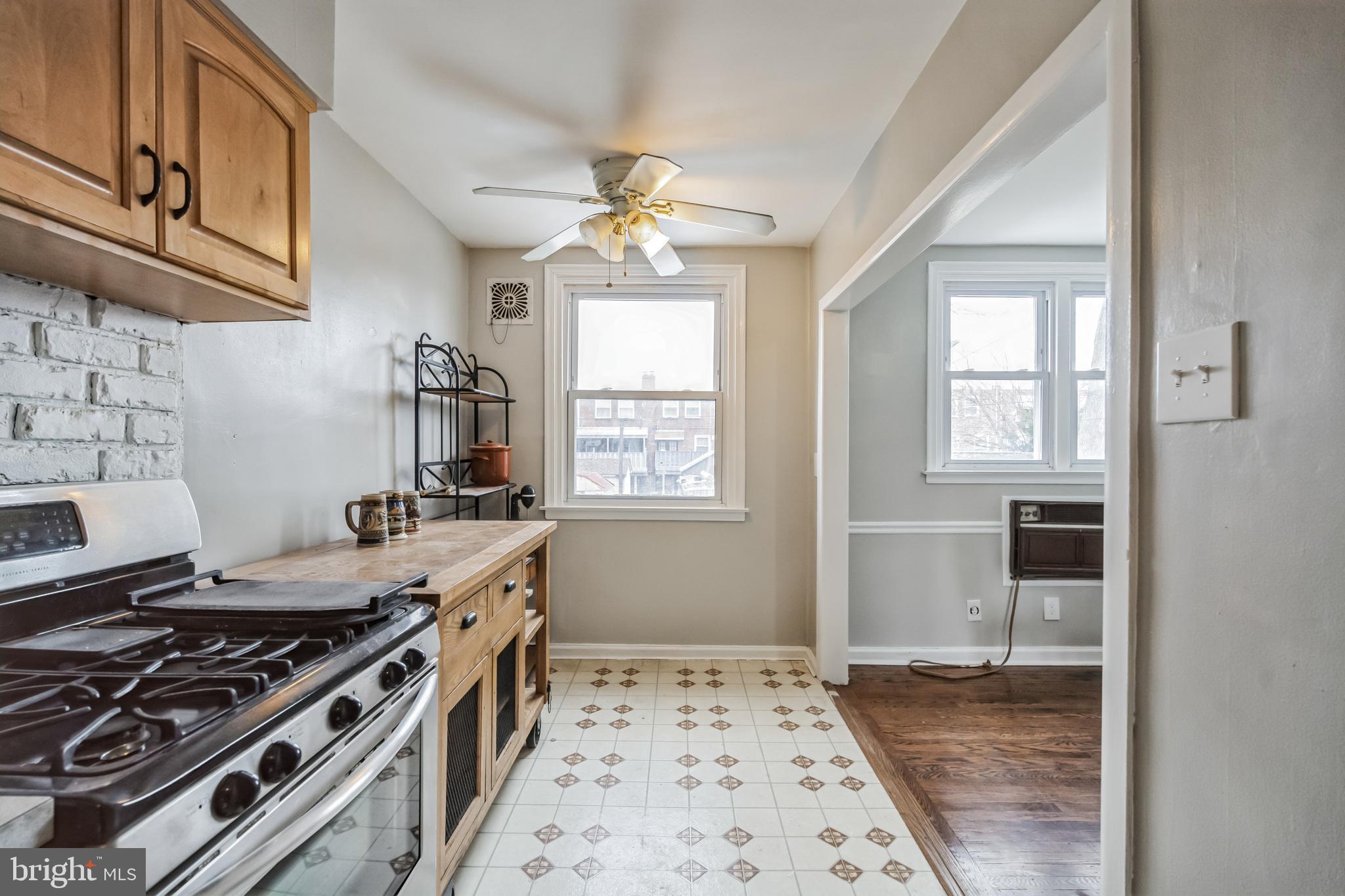 ACADEMY GARDENS - Residential