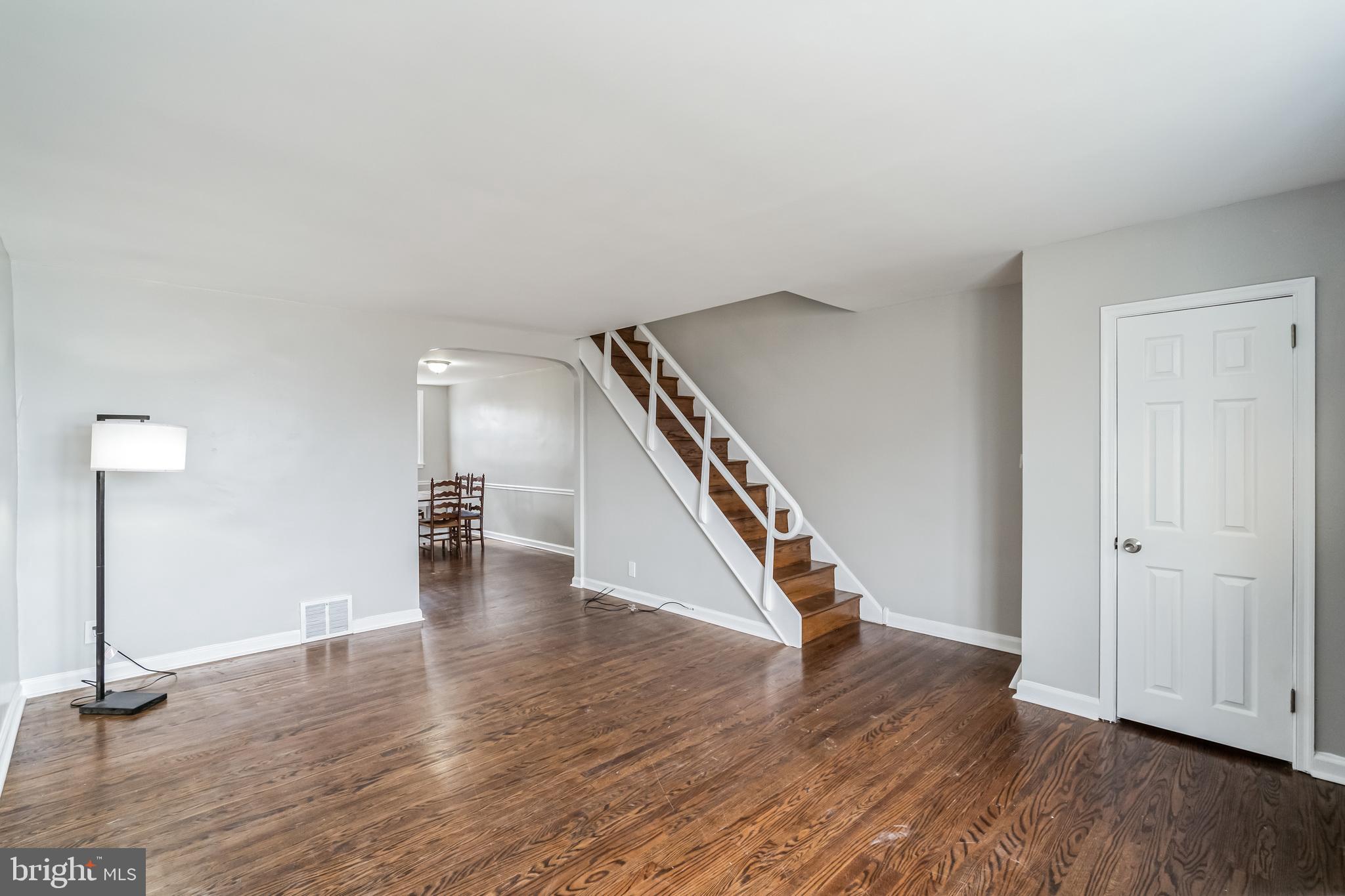 ACADEMY GARDENS - Residential