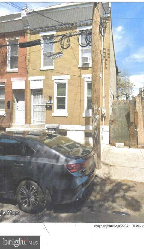 Townhouse For Sale - 2511 W Sergeant Street<br/> PHILADELPHIA, PA 19132