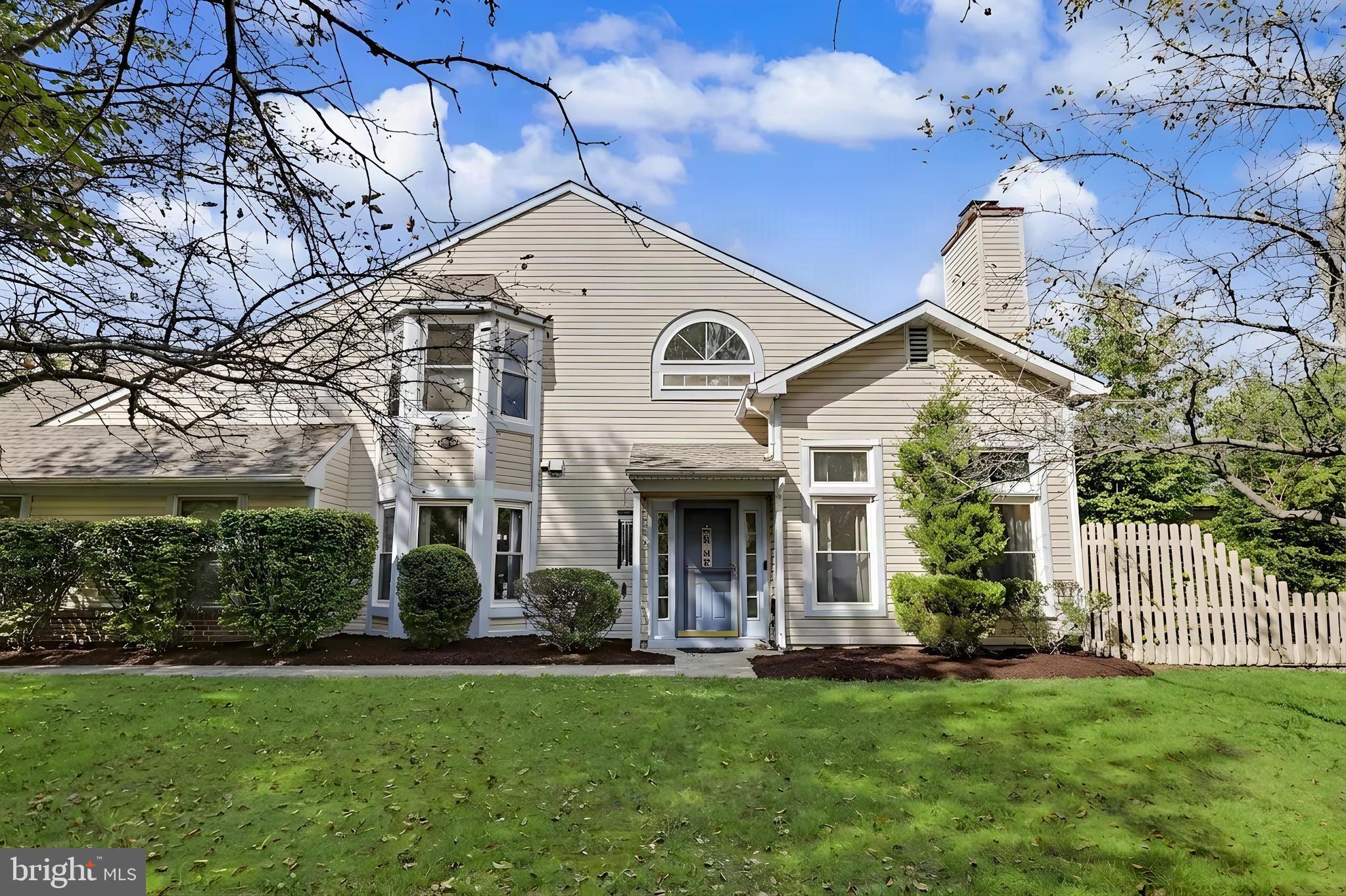 35 ENDSLEIGH PLACE