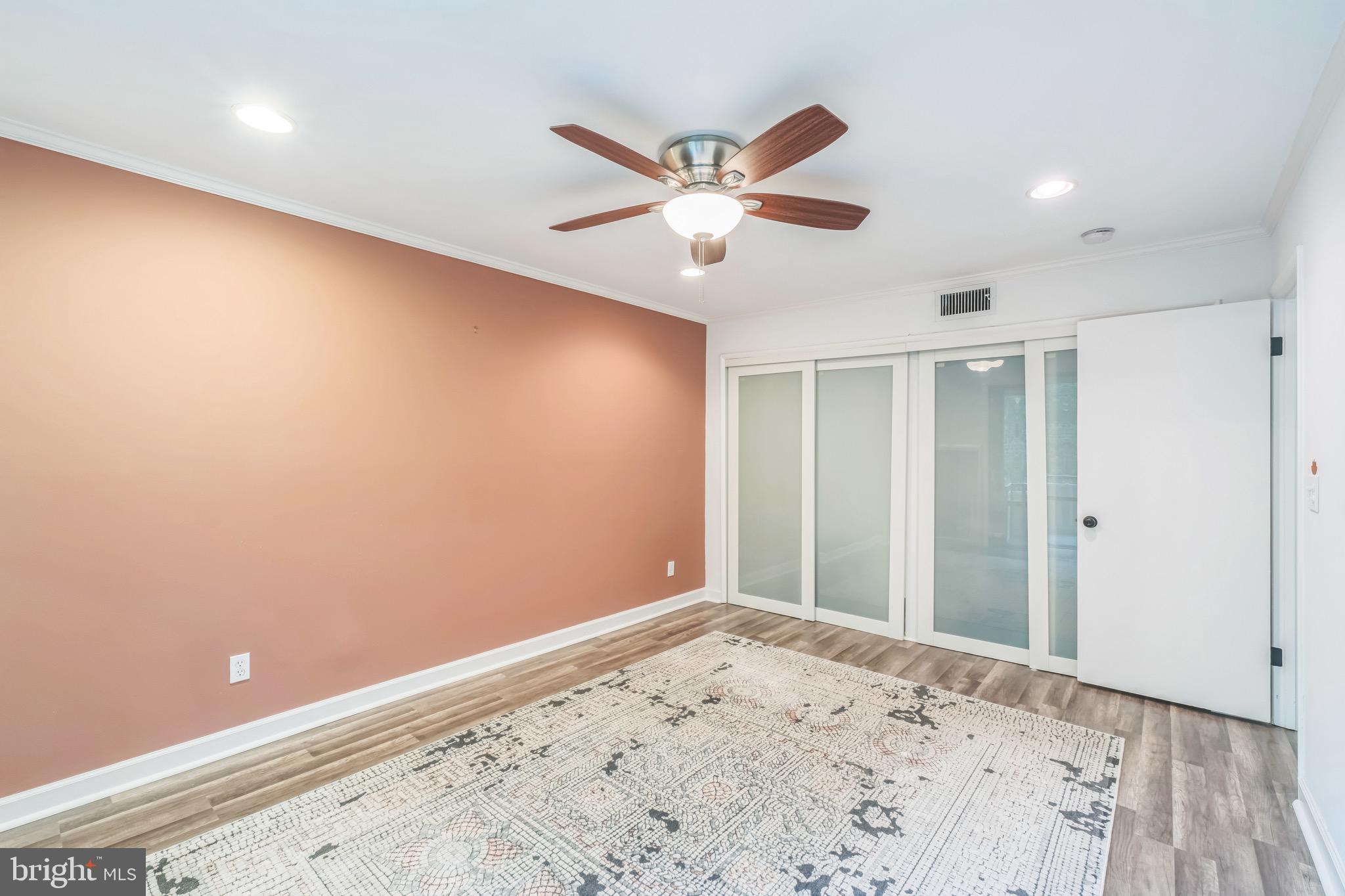 SPRINGLAKE - Residential