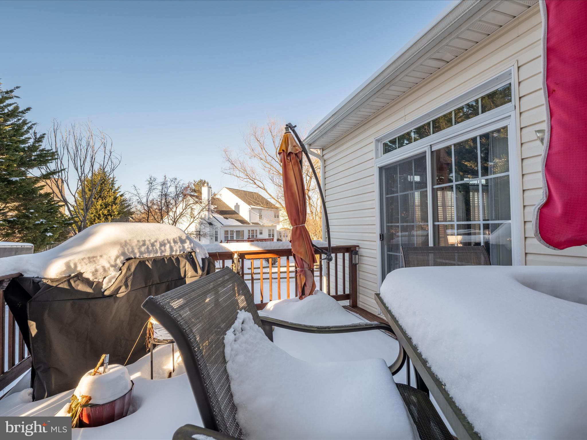 LOCUST HILL - Residential