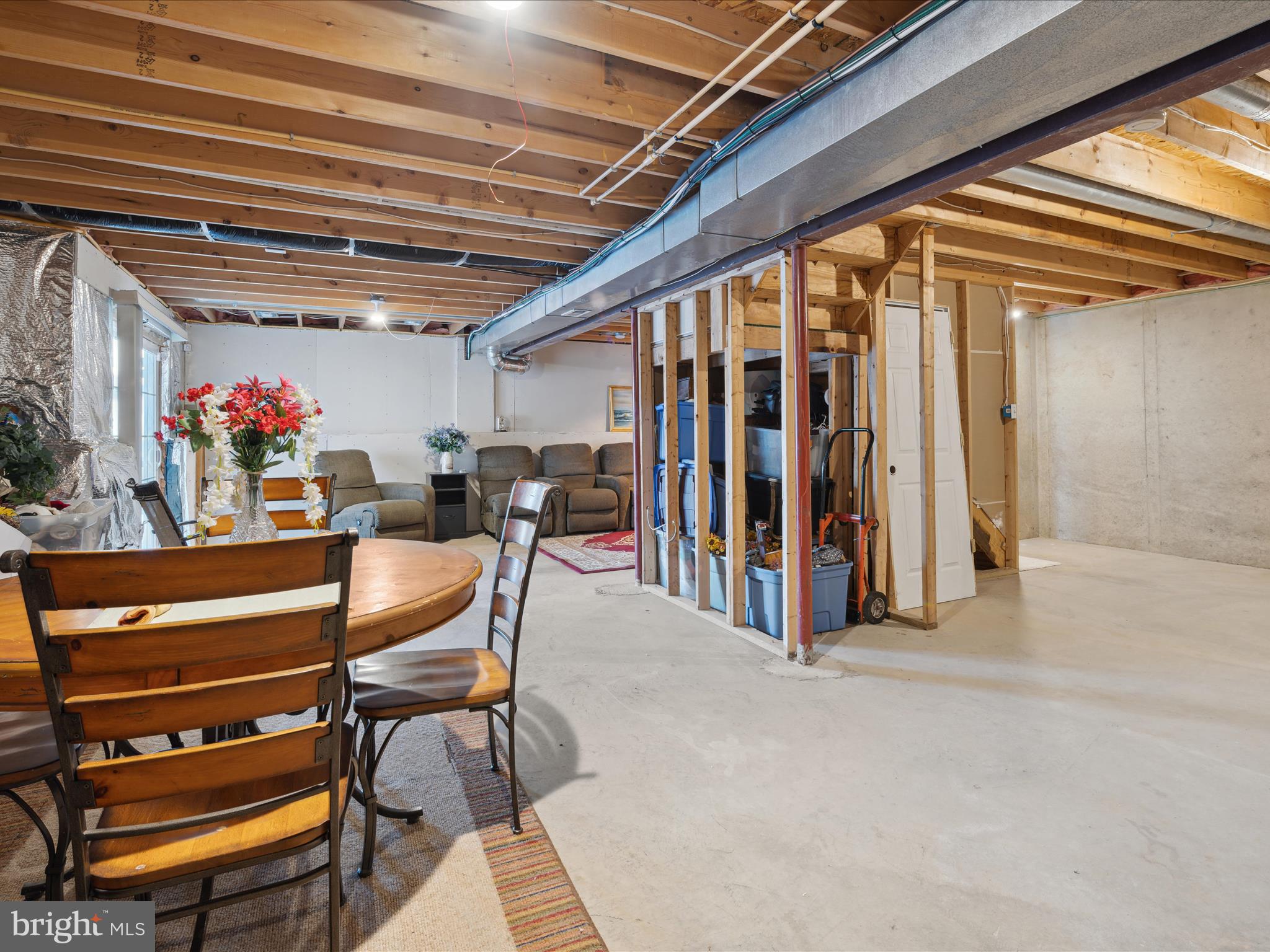 LOCUST HILL - Residential