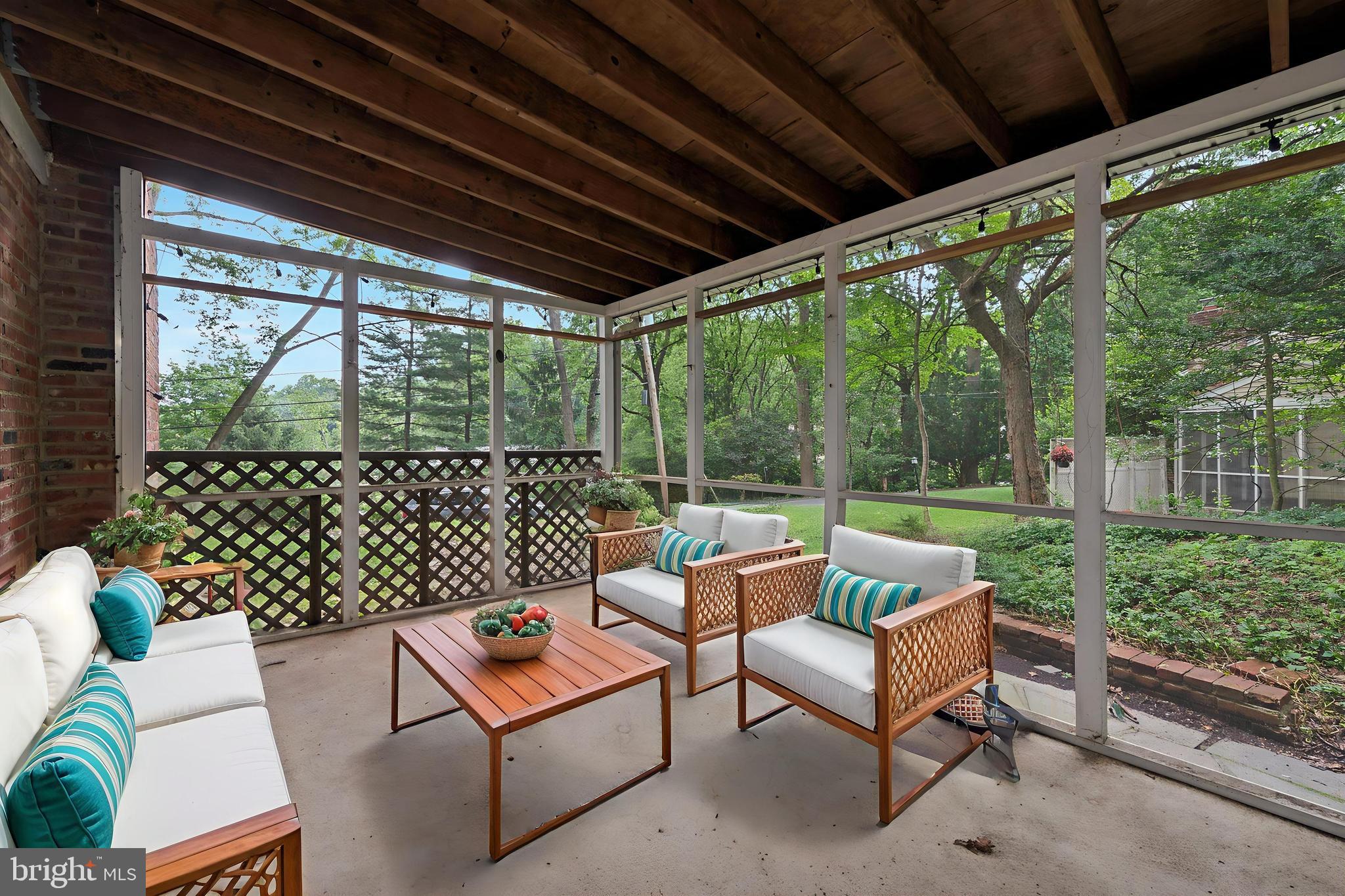 STRAFFORD VILLAGE - Residential