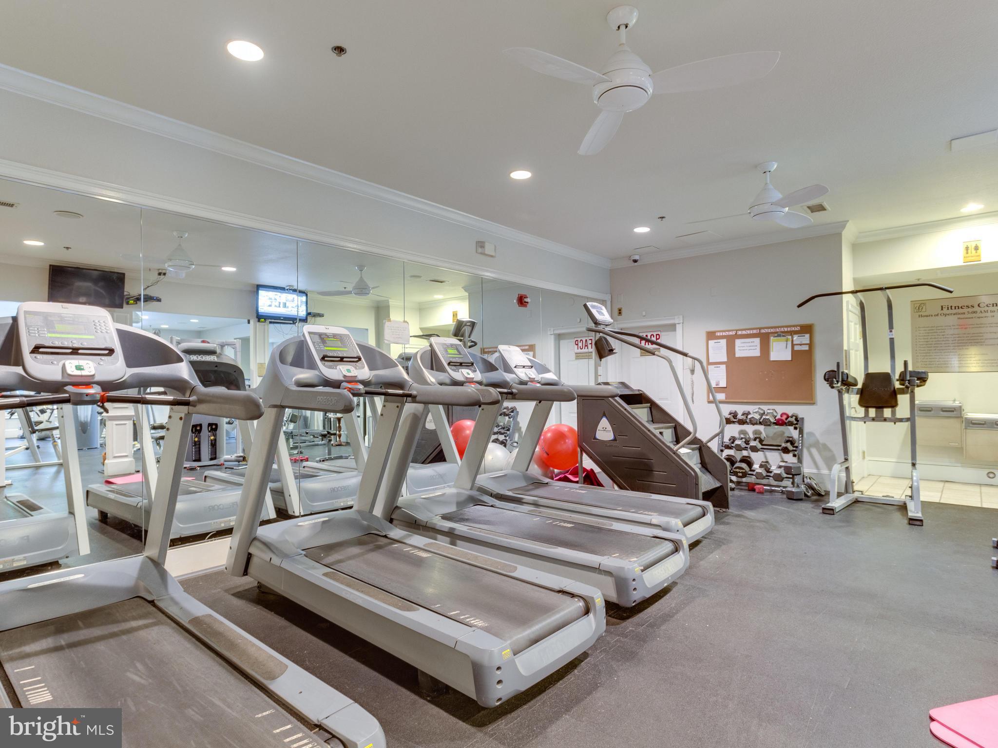 GATES OF MCLEAN - Residential