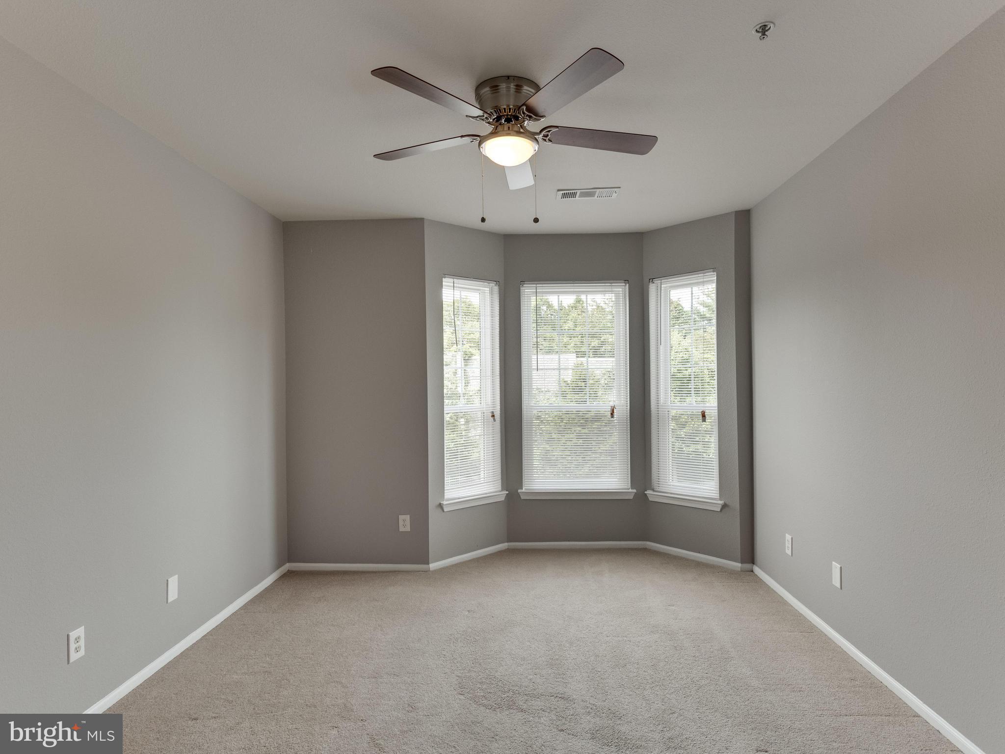 GATES OF MCLEAN - Residential