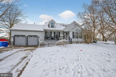 Photo of 13 Powder Lane, BURLINGTON, NJ 08016 (MLS # NJBL2104396)