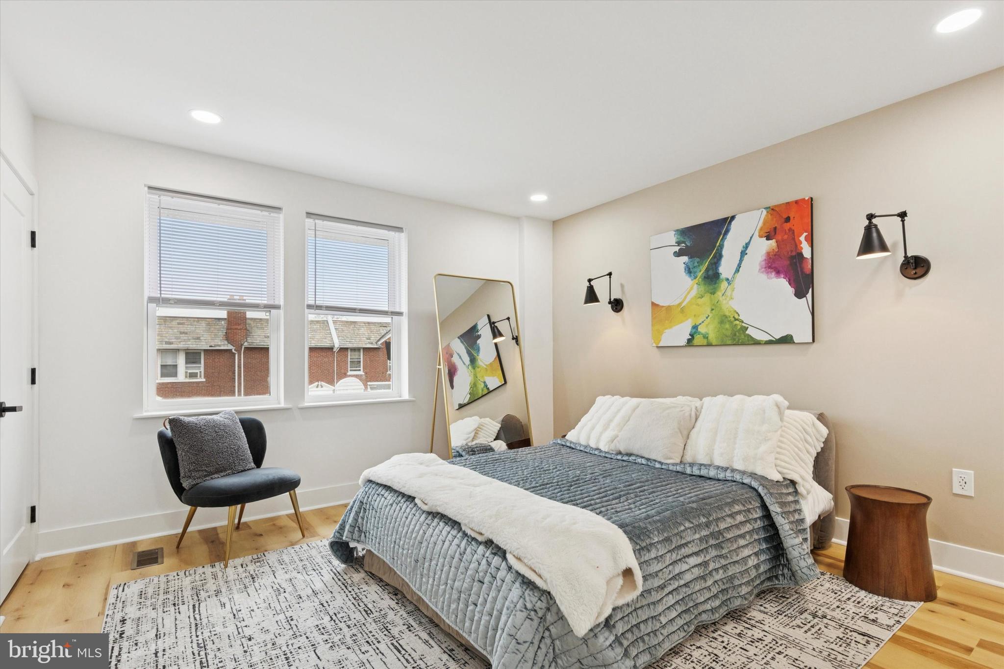 WEST OAK LANE - Residential