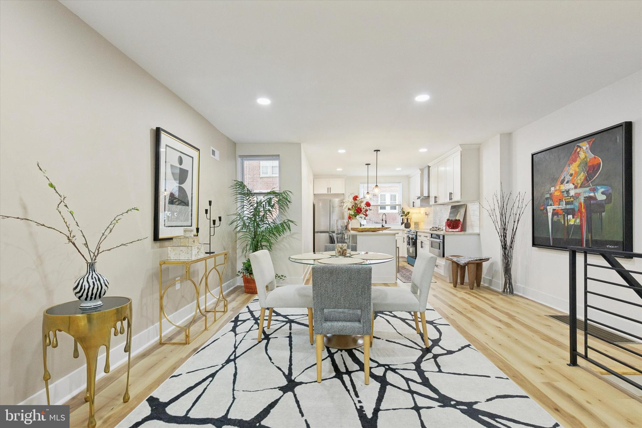 WEST OAK LANE - Residential