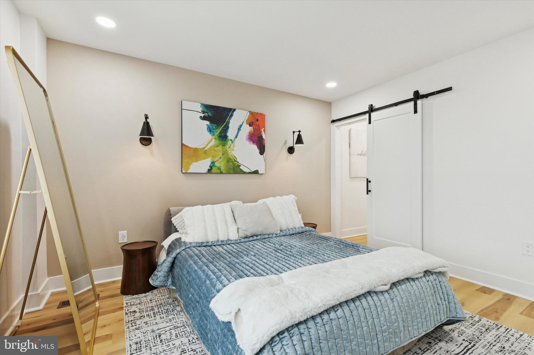 WEST OAK LANE - Residential