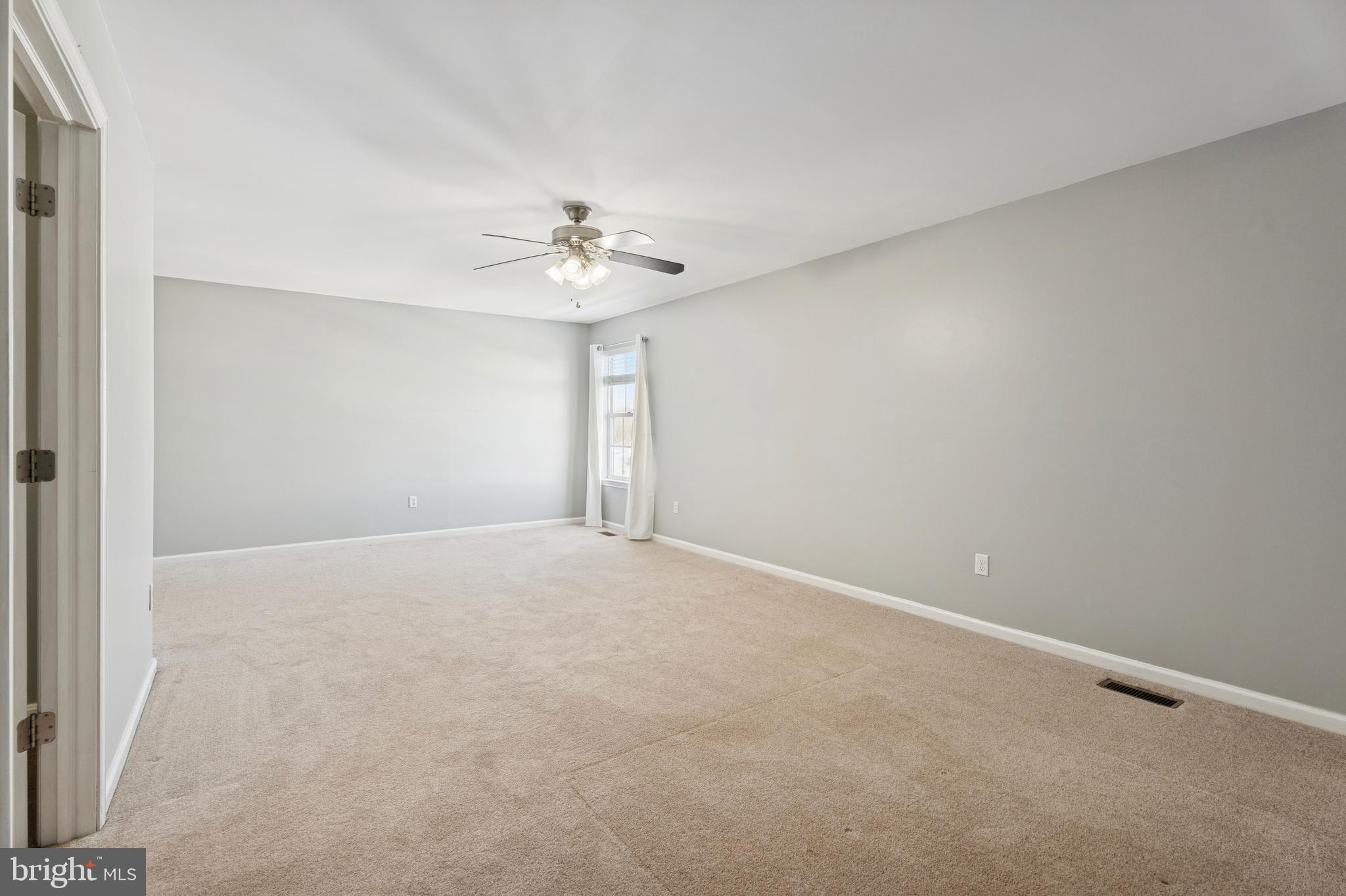 WATERFORD GREENE - Residential