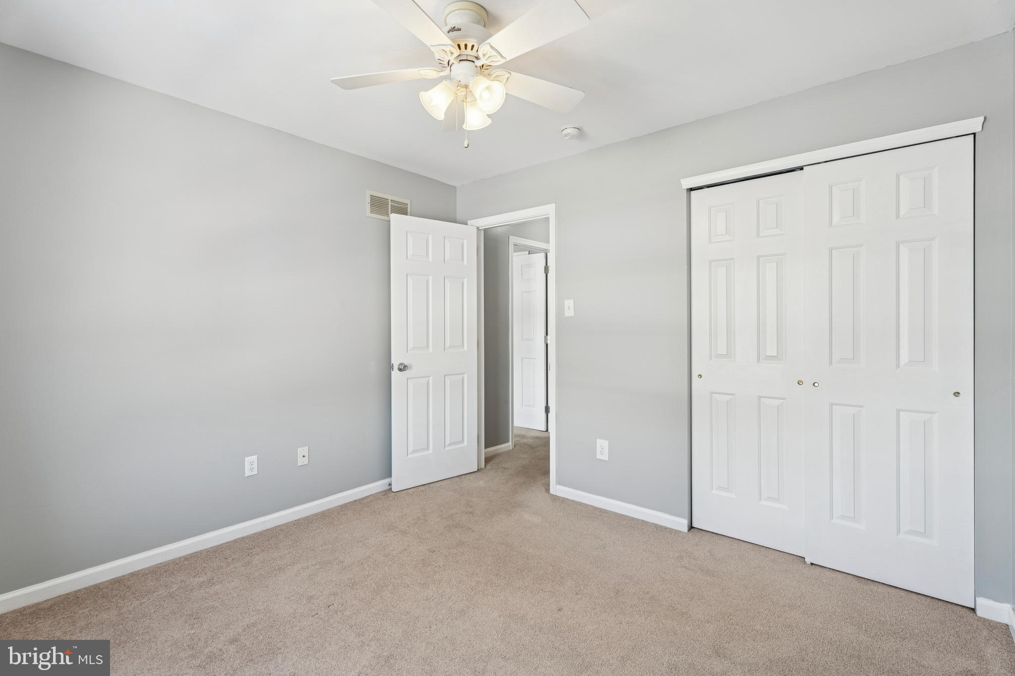 WATERFORD GREENE - Residential