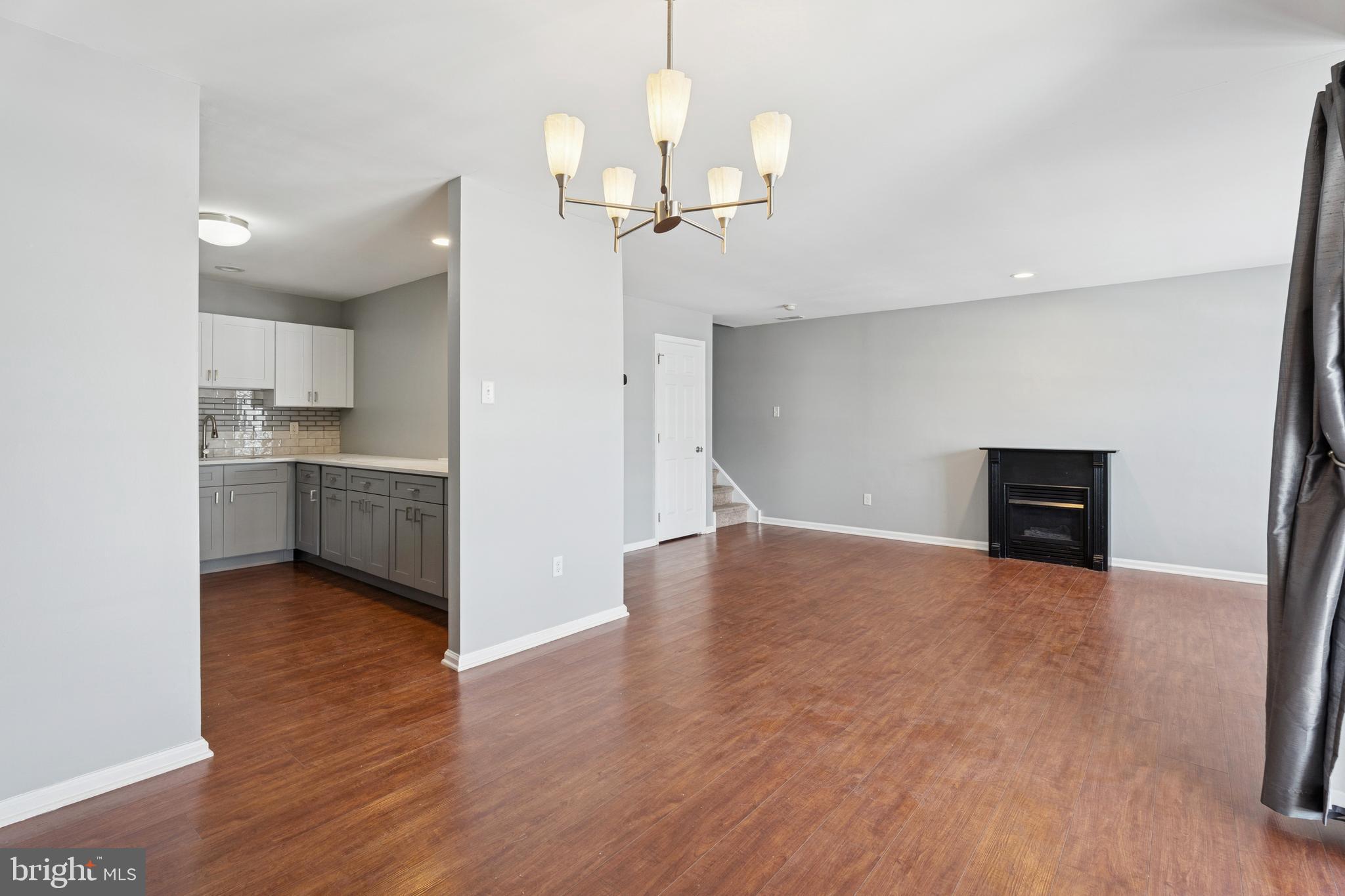 WATERFORD GREENE - Residential