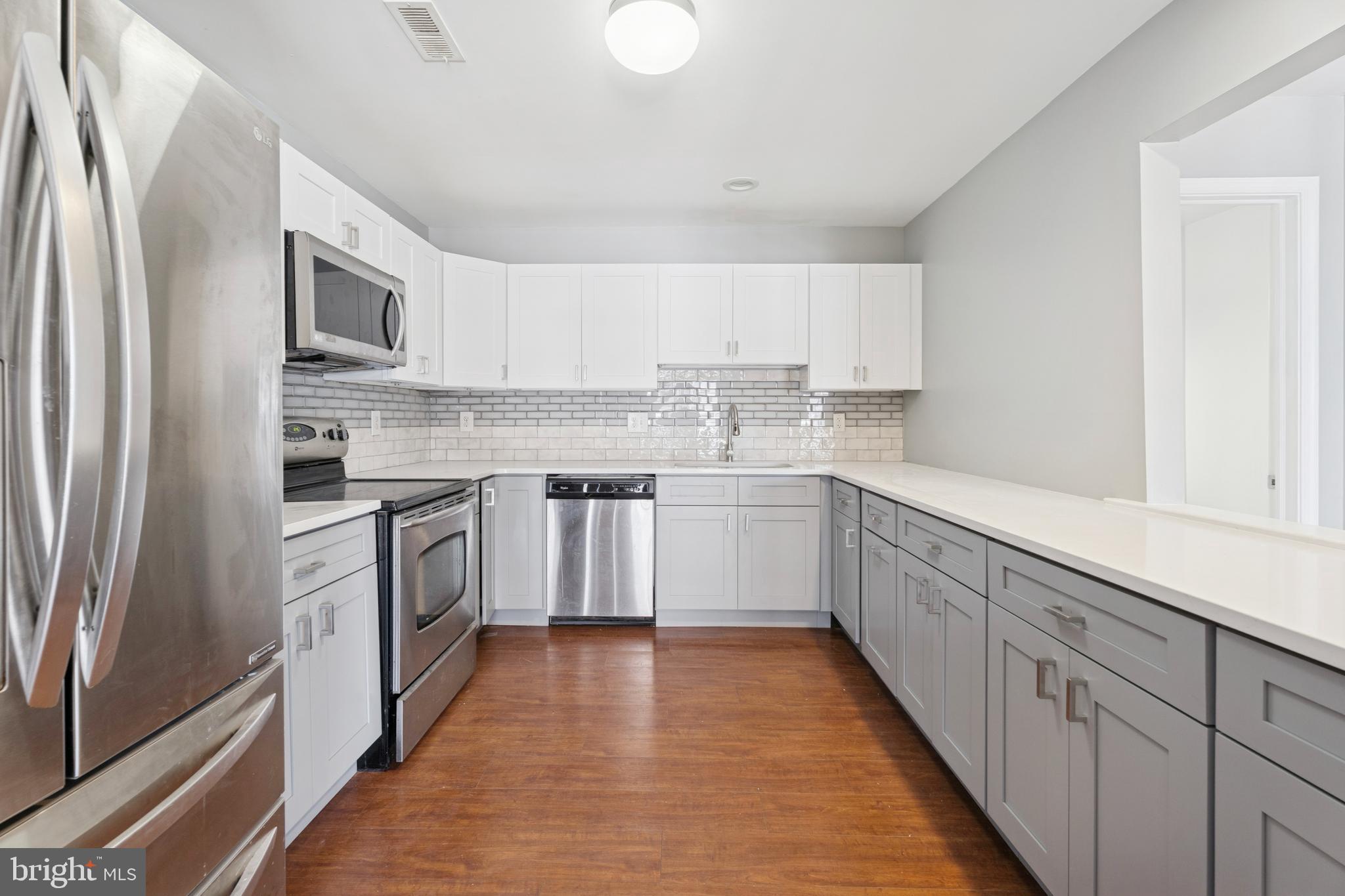 WATERFORD GREENE - Residential