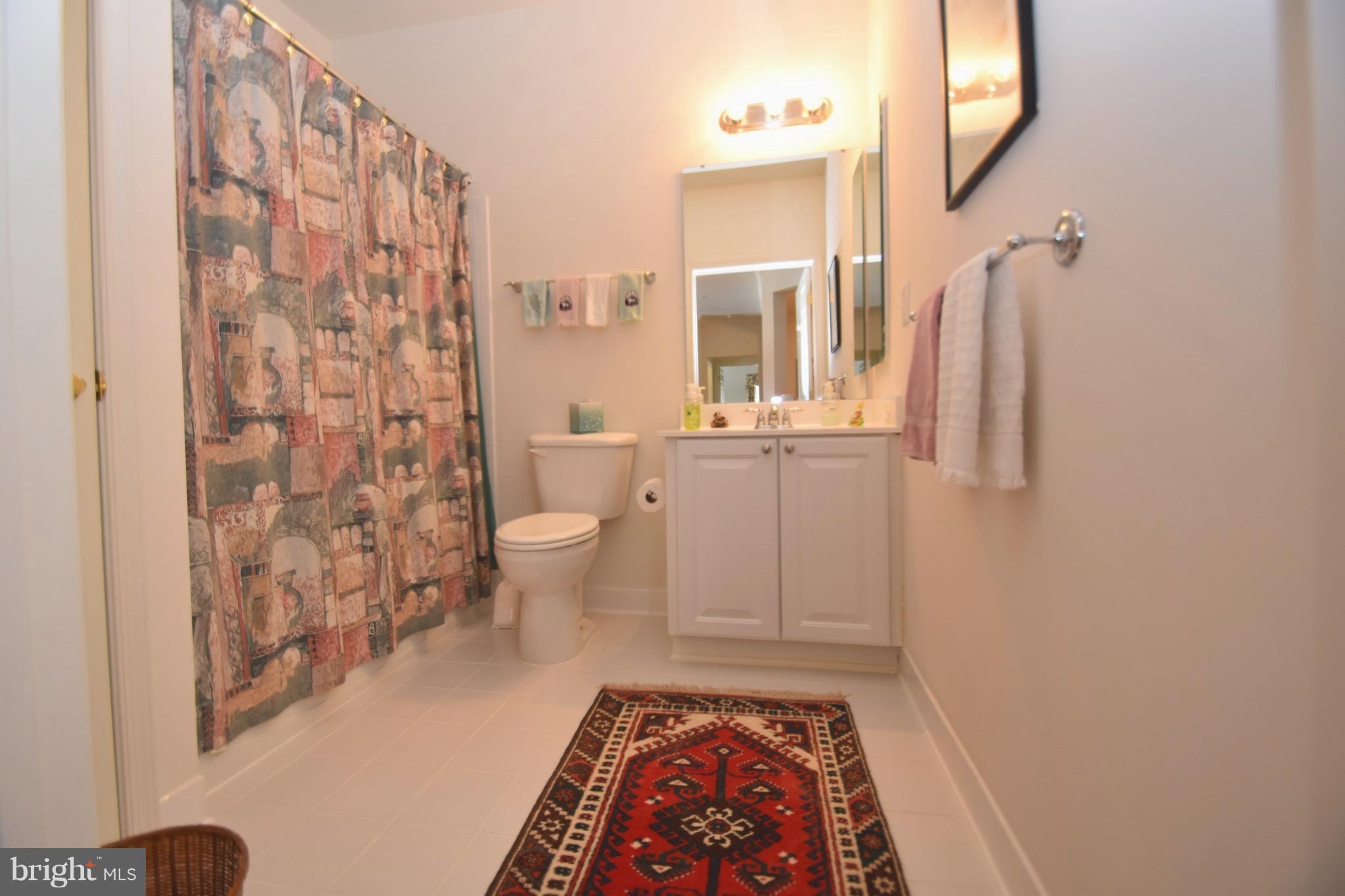 COURTYARDS AT WAVERLY WOODS EAST - Residential