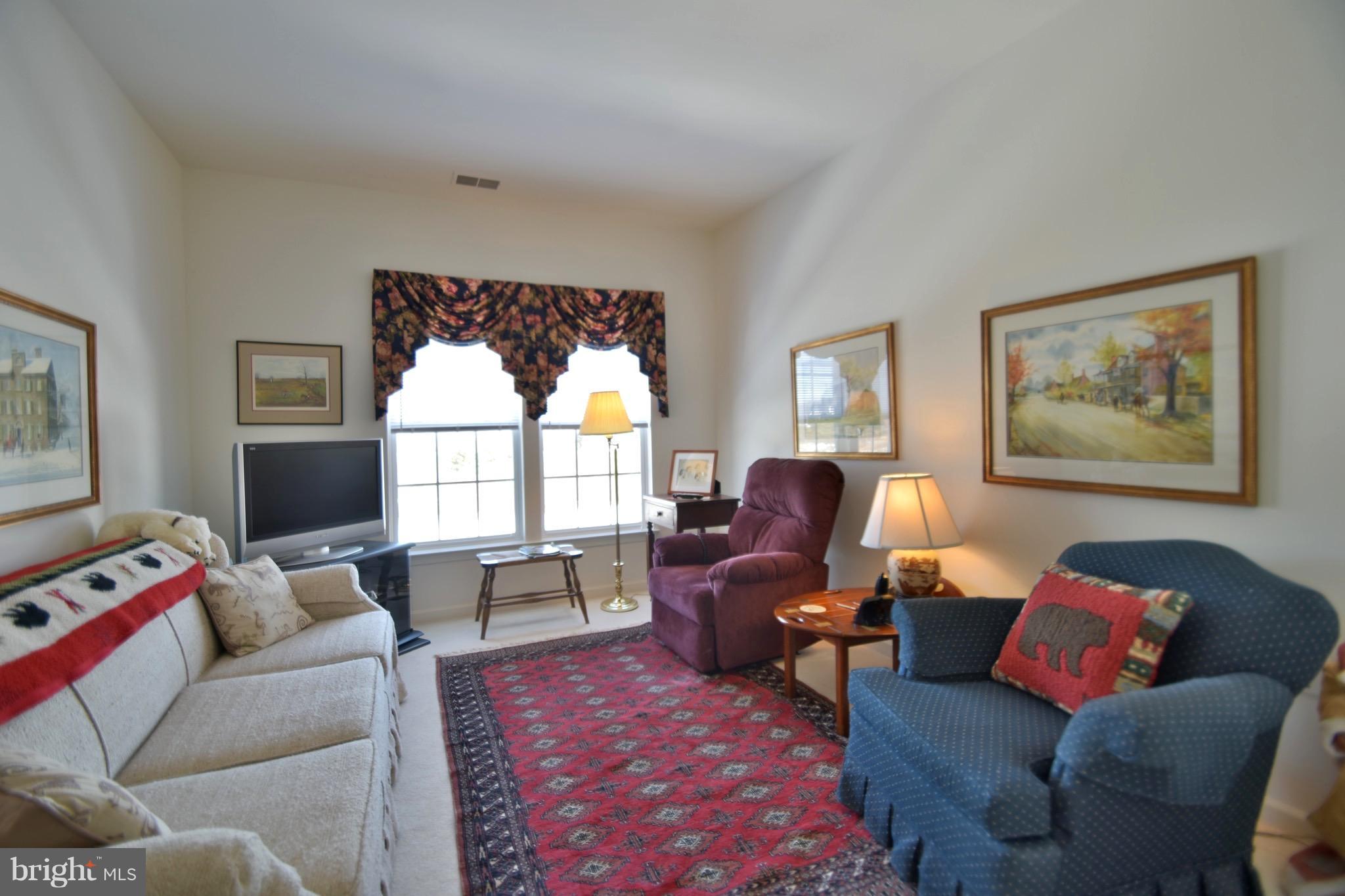 COURTYARDS AT WAVERLY WOODS EAST - Residential