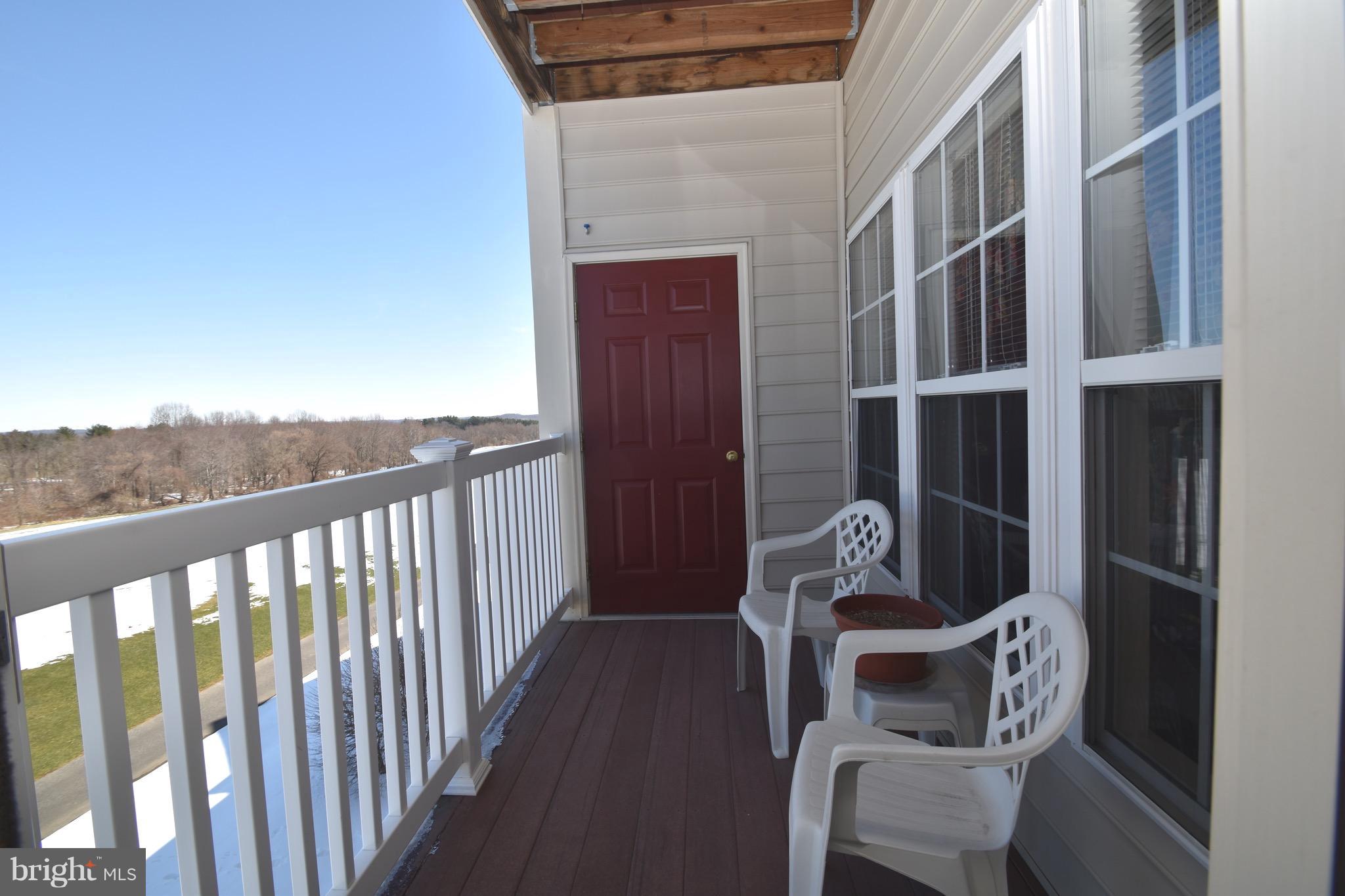 COURTYARDS AT WAVERLY WOODS EAST - Residential