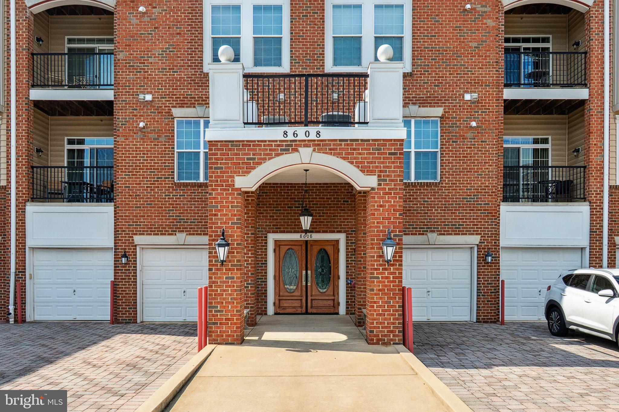 Welcome Home to Piney Orchard’s 55+ Community!
This beautifully maintained Chestnut model offers 2 bedrooms, 2 full baths, and an attached single-car garage—perfectly designed for comfort, convenience, and ease of living. Step inside to a bright, open layout with a spacious living room, a dining area ideal for gatherings, and a well-equipped kitchen featuring updated stainless steel countertops and plenty of cabinet space. Both bathrooms have been upgraded with quartz counters and stylish vessel sinks for a modern touch.
The private primary suite includes a walk-in closet and full bath, while the second bedroom and bath provide flexibility for guests or a home office. Additional highlights include a new hot water heater (2025) and the convenience of an attached garage with extra storage.
Located in the 55+ section of Piney Orchard, residents enjoy access to exclusive amenities as well as the larger community perks: scenic walking and biking trails, multiple pools, a fitness center, clubhouse, and a full calendar of social activities tailored for an active lifestyle.
J
ust minutes from Fort Meade, MARC train, shopping, and dining—this home offers the ease of one-level living in a vibrant and welcoming community.