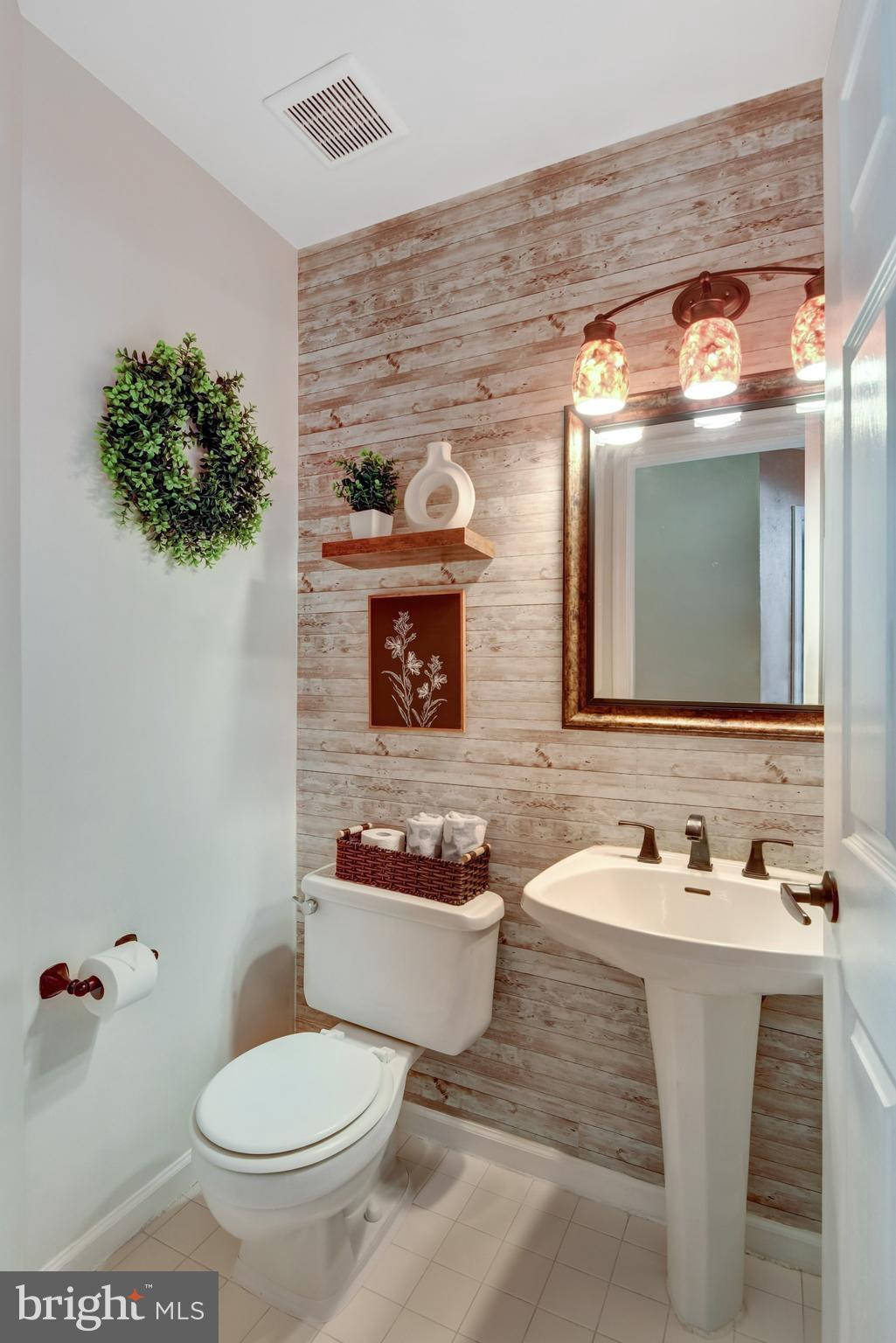 HERITAGE ESTATES - Residential