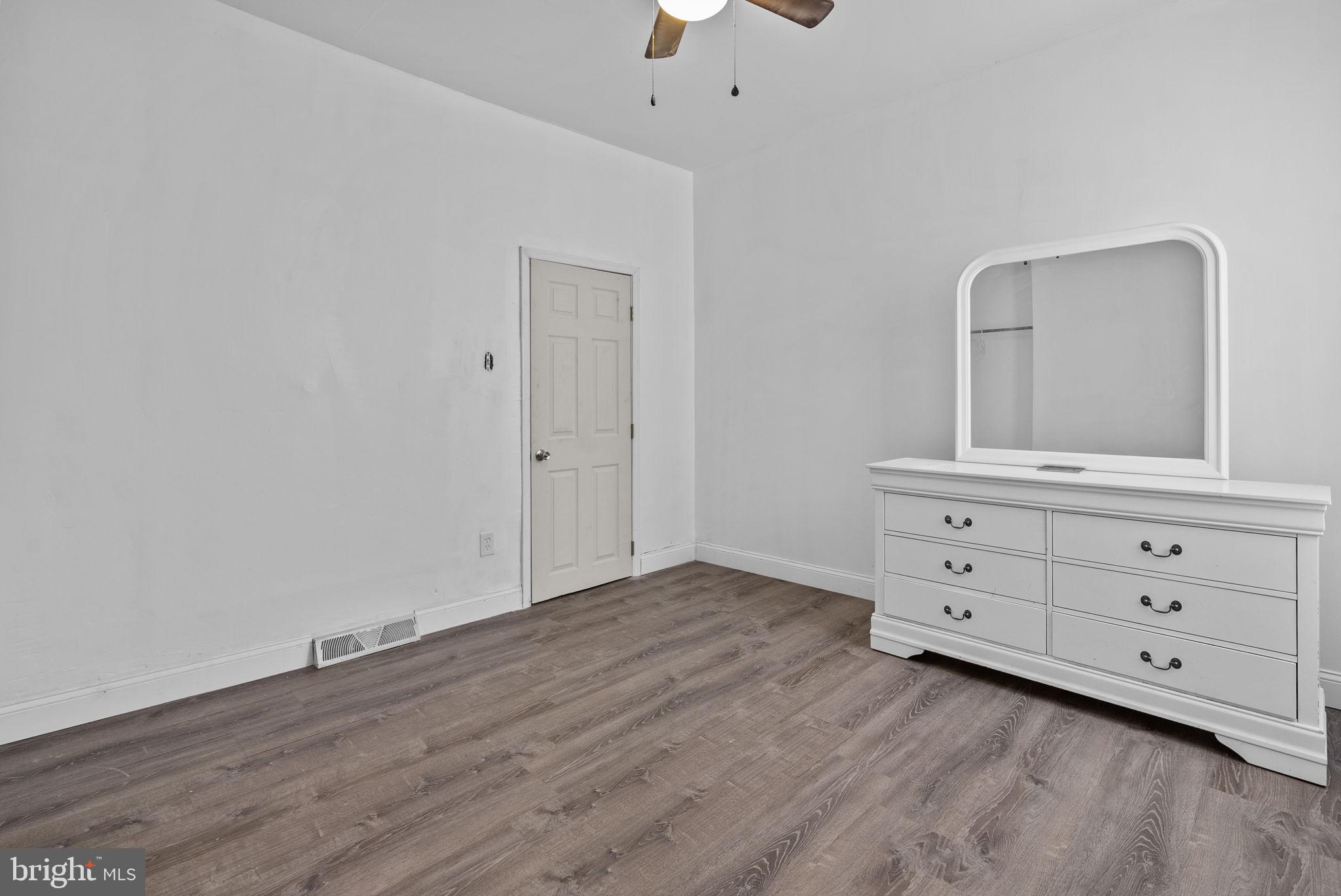 PHILADELPHIA (NORTH) - Residential