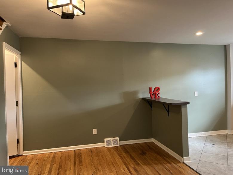 MORRELL PARK - Residential Lease