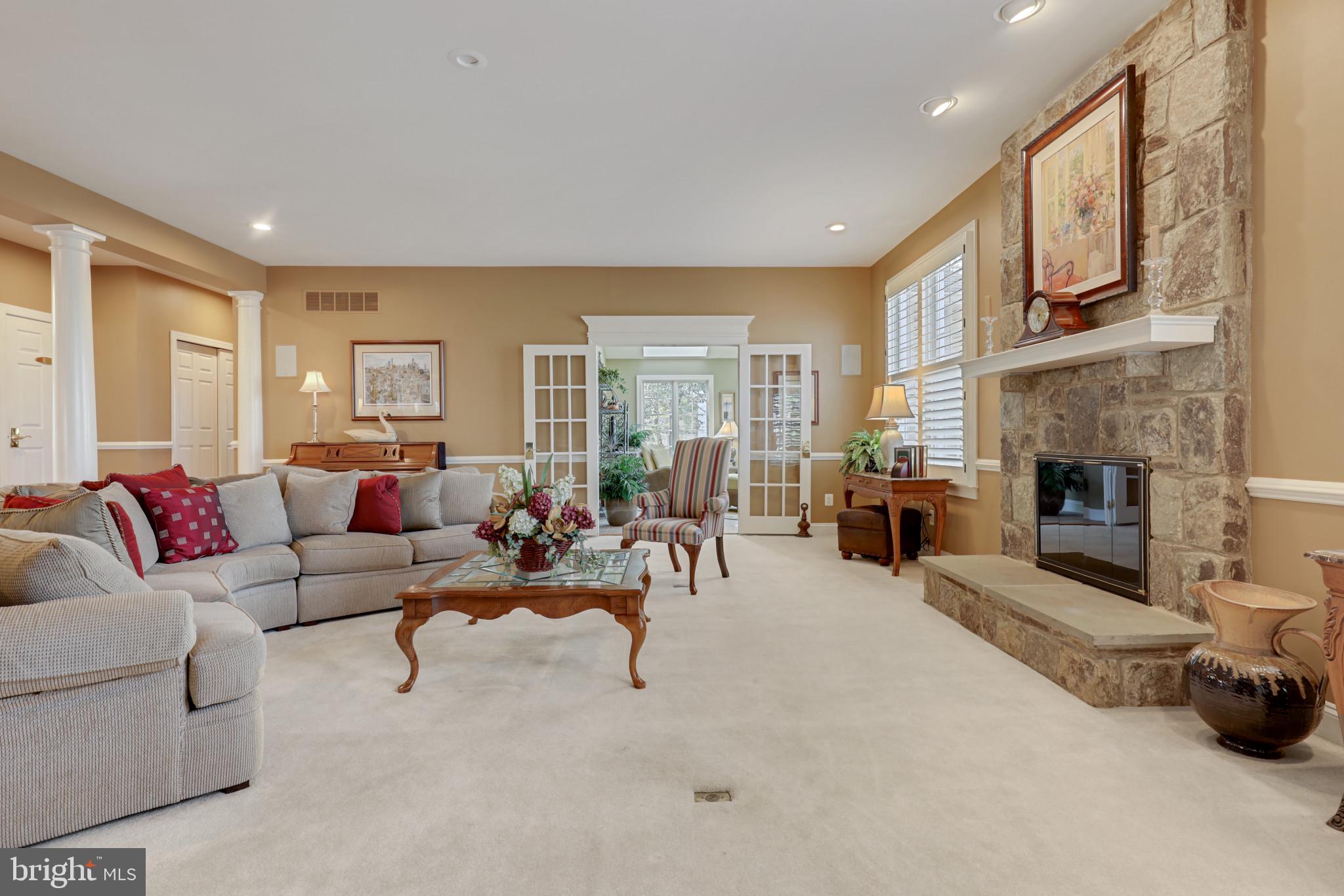 ANNAPOLIS PRESERVE - Residential