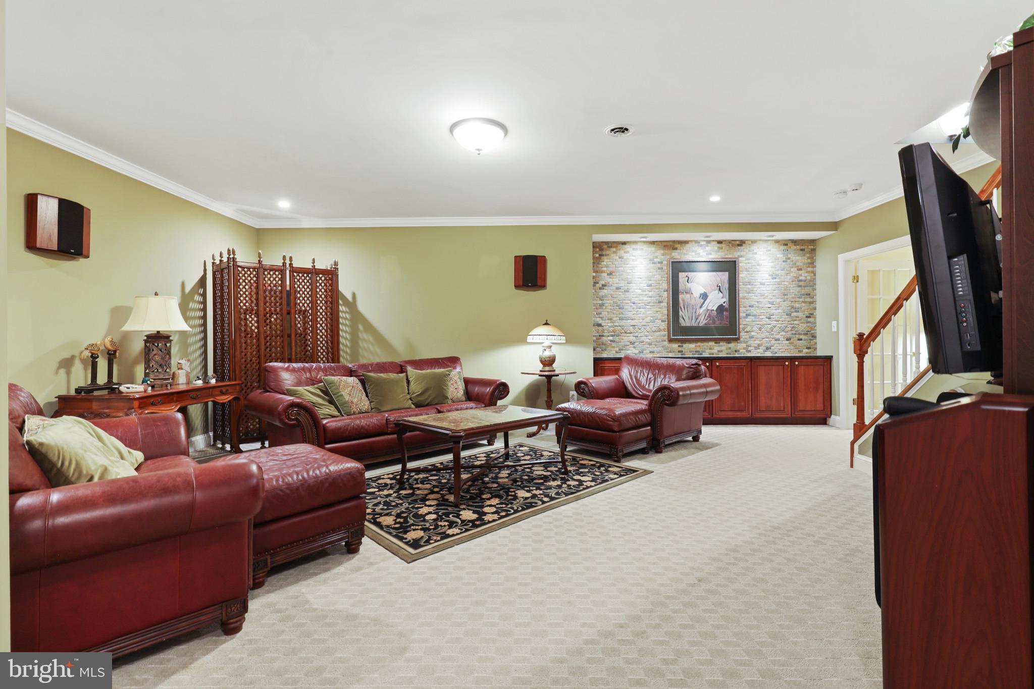 ANNAPOLIS PRESERVE - Residential