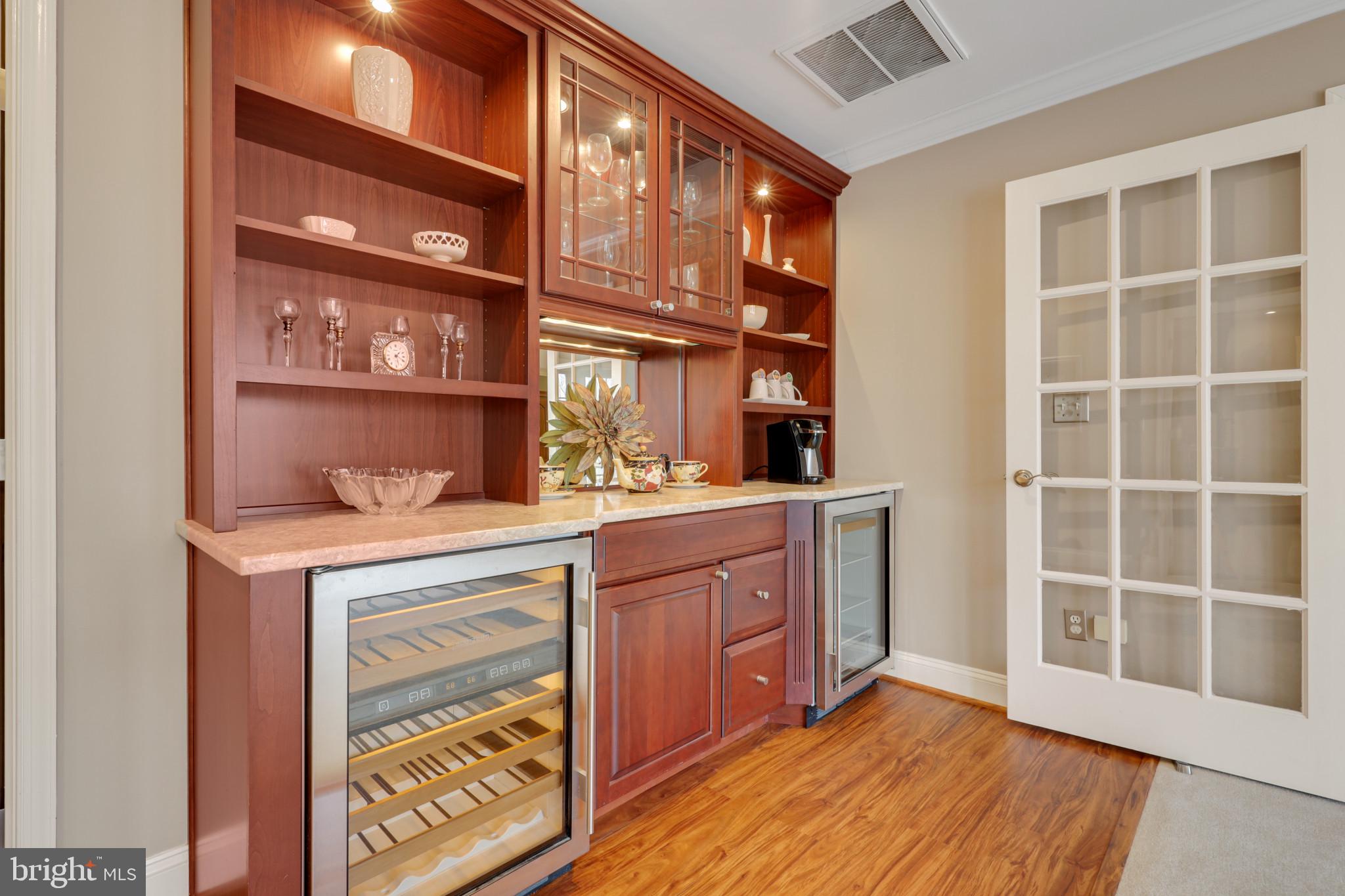 ANNAPOLIS PRESERVE - Residential