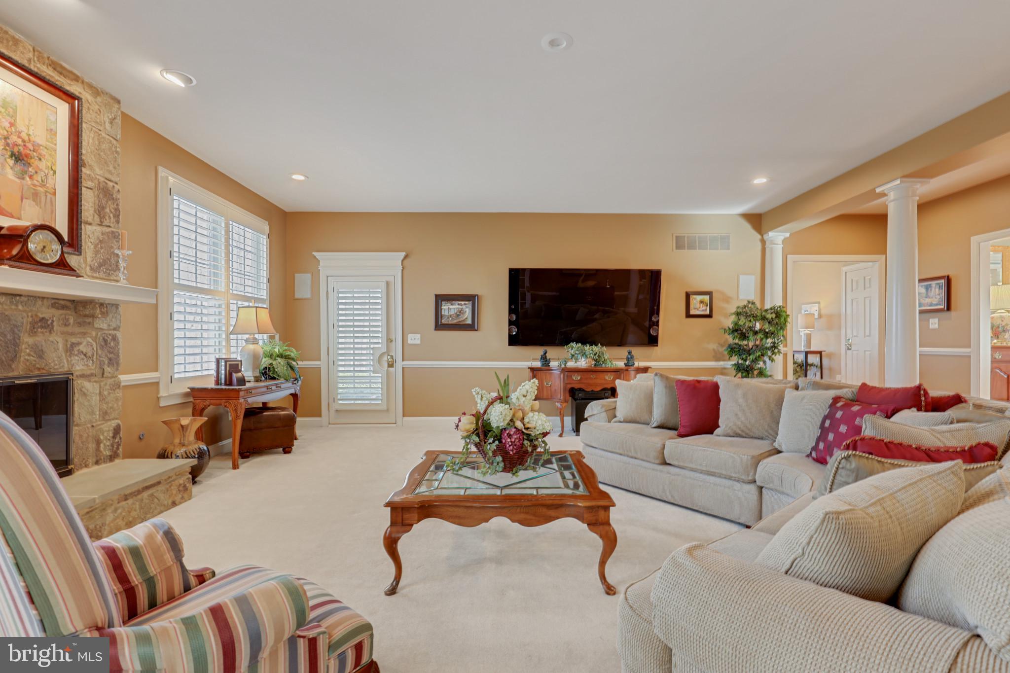 ANNAPOLIS PRESERVE - Residential