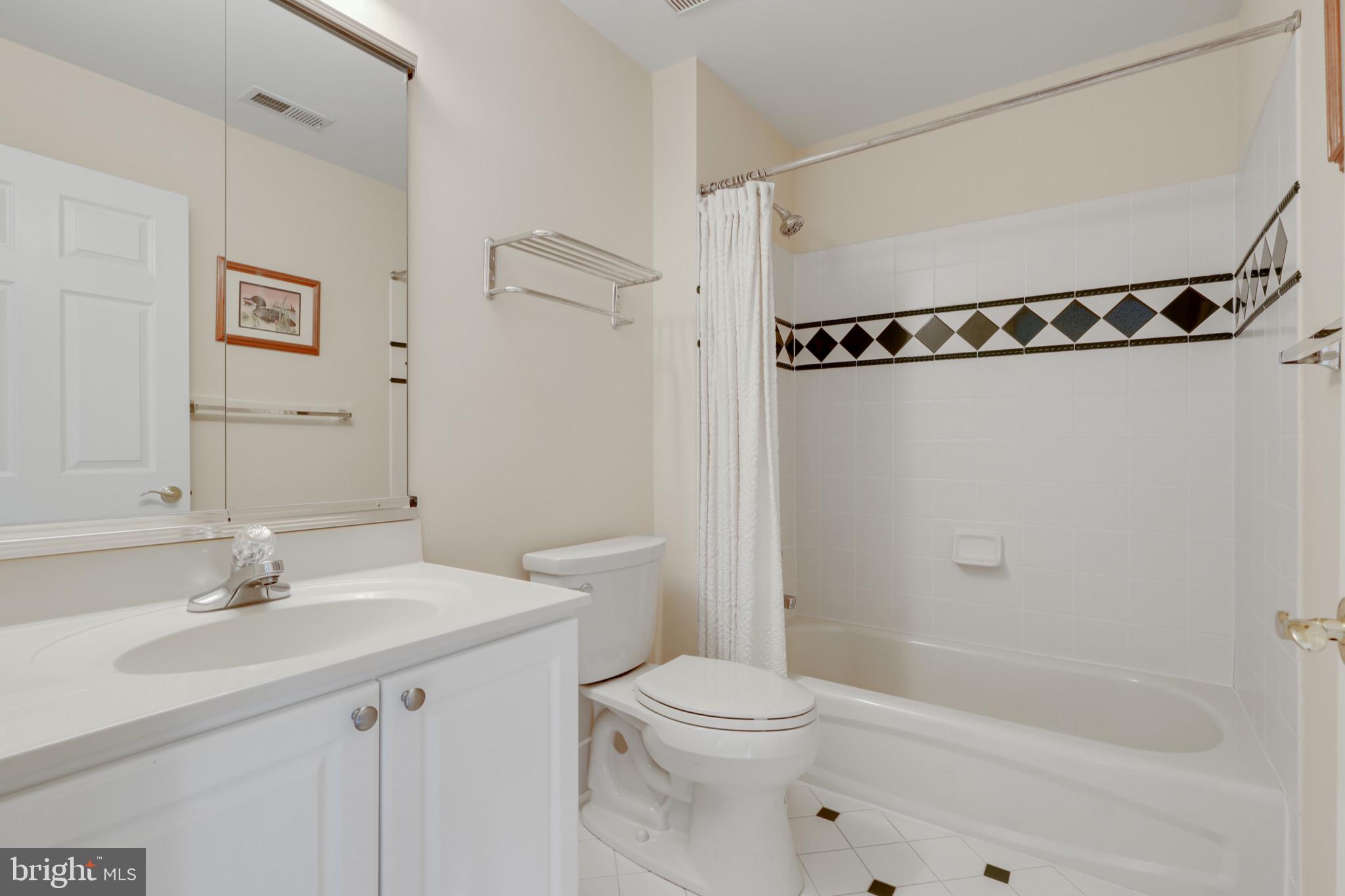 ANNAPOLIS PRESERVE - Residential