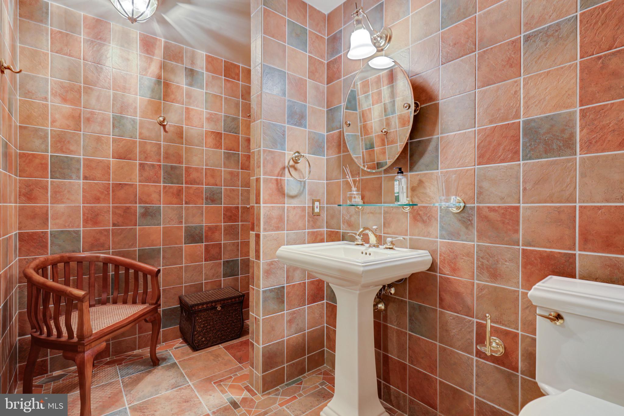 ANNAPOLIS PRESERVE - Residential