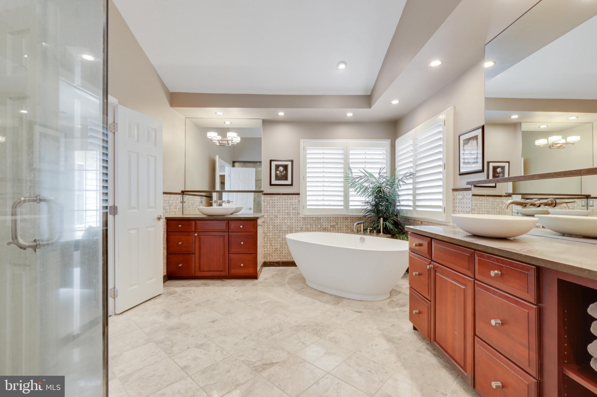 ANNAPOLIS PRESERVE - Residential