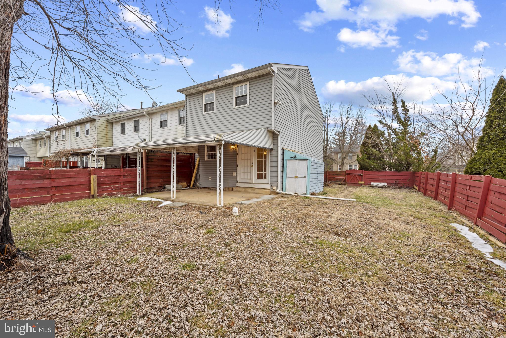 KINGS COURT - Residential