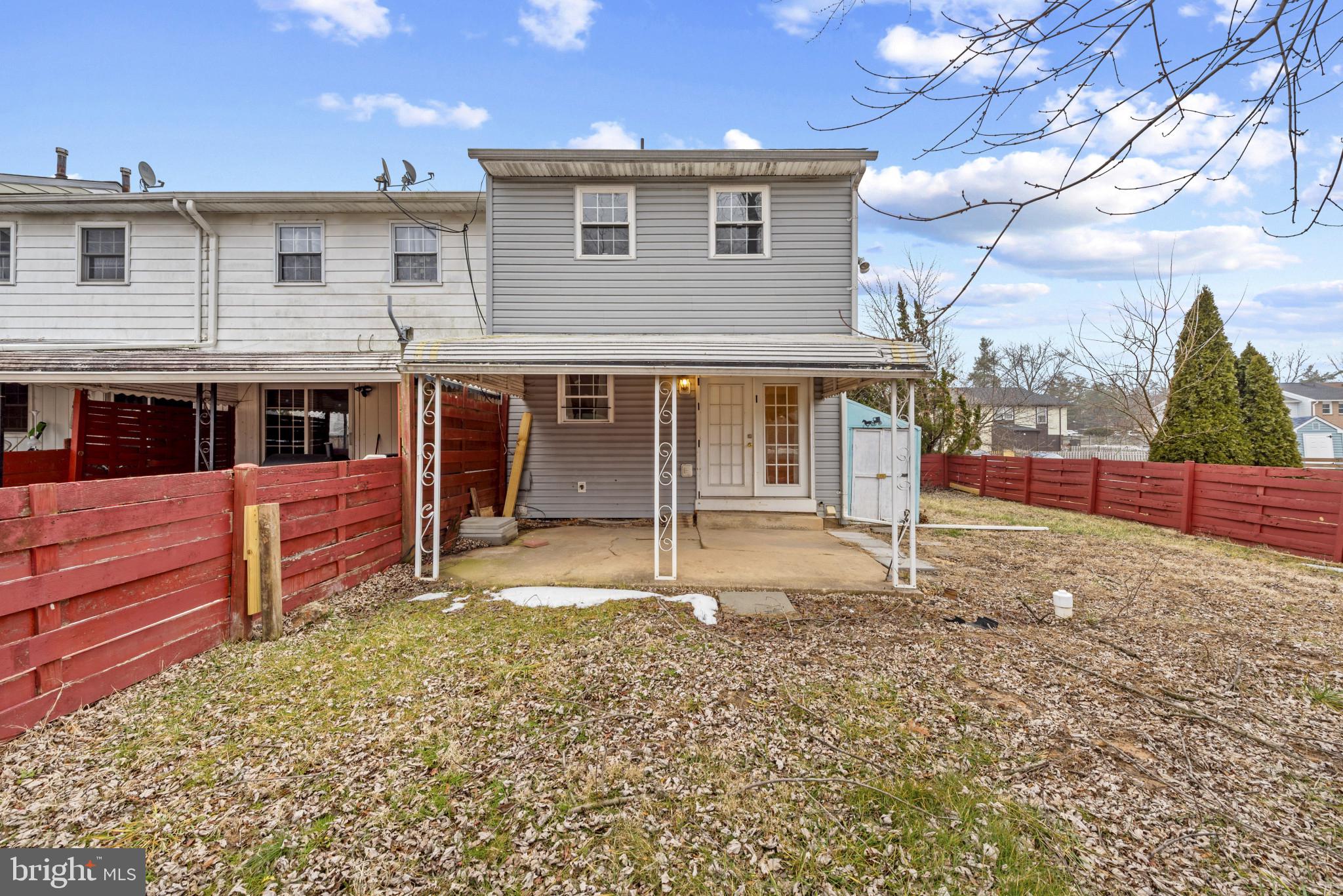 KINGS COURT - Residential