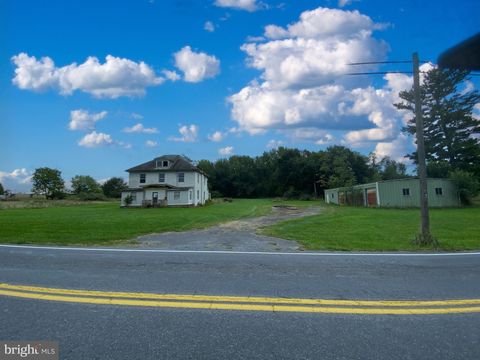 1040 CIDER PRESS ROAD CHAMBERSBURG PA 17202