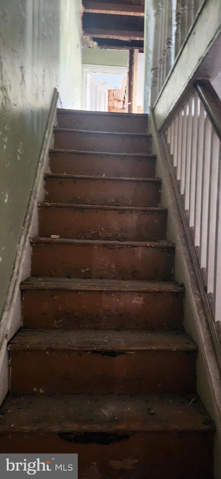 NORRISTOWN - Residential